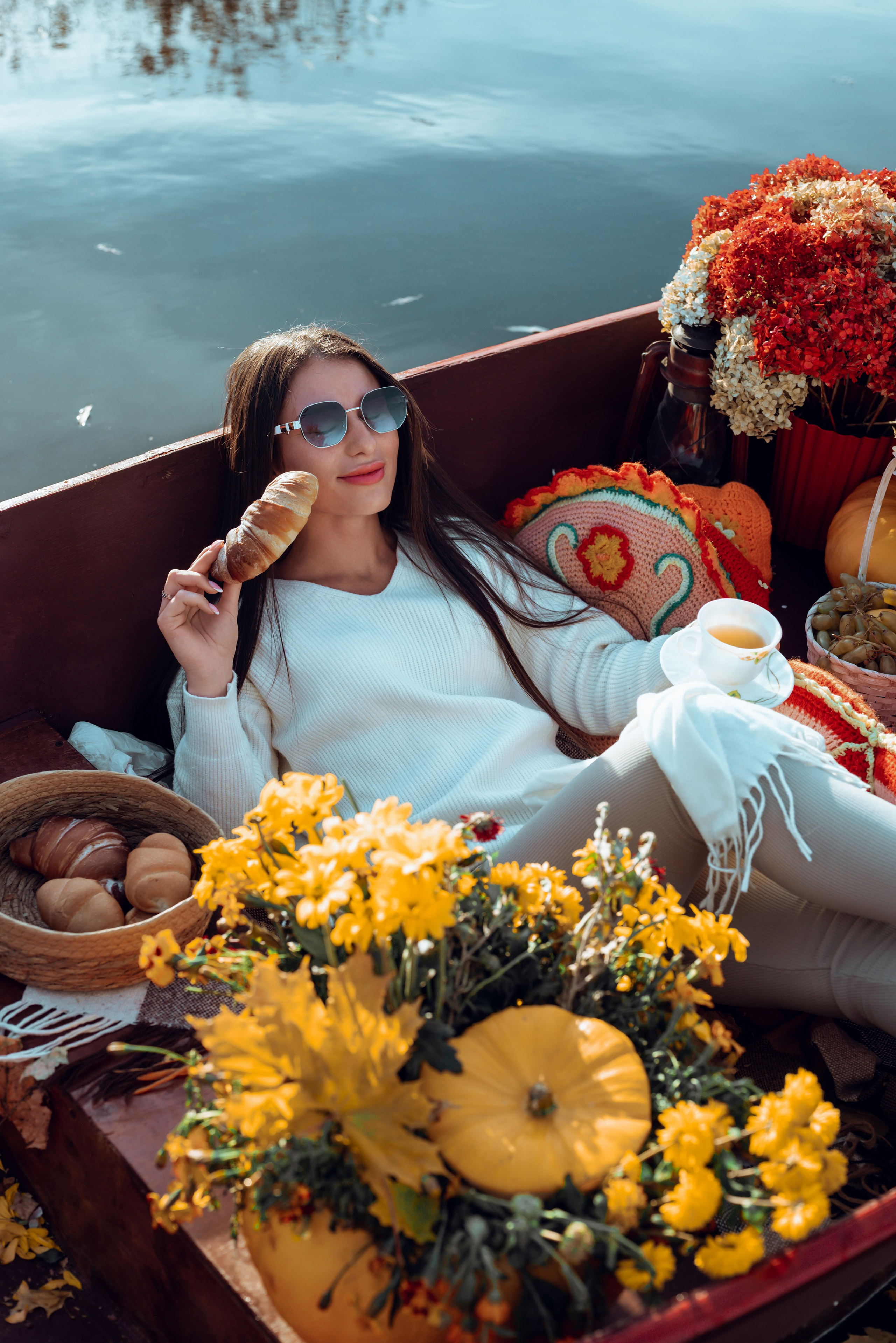 Фотопроект с осенней лодкой. Фотограф в городе Салават