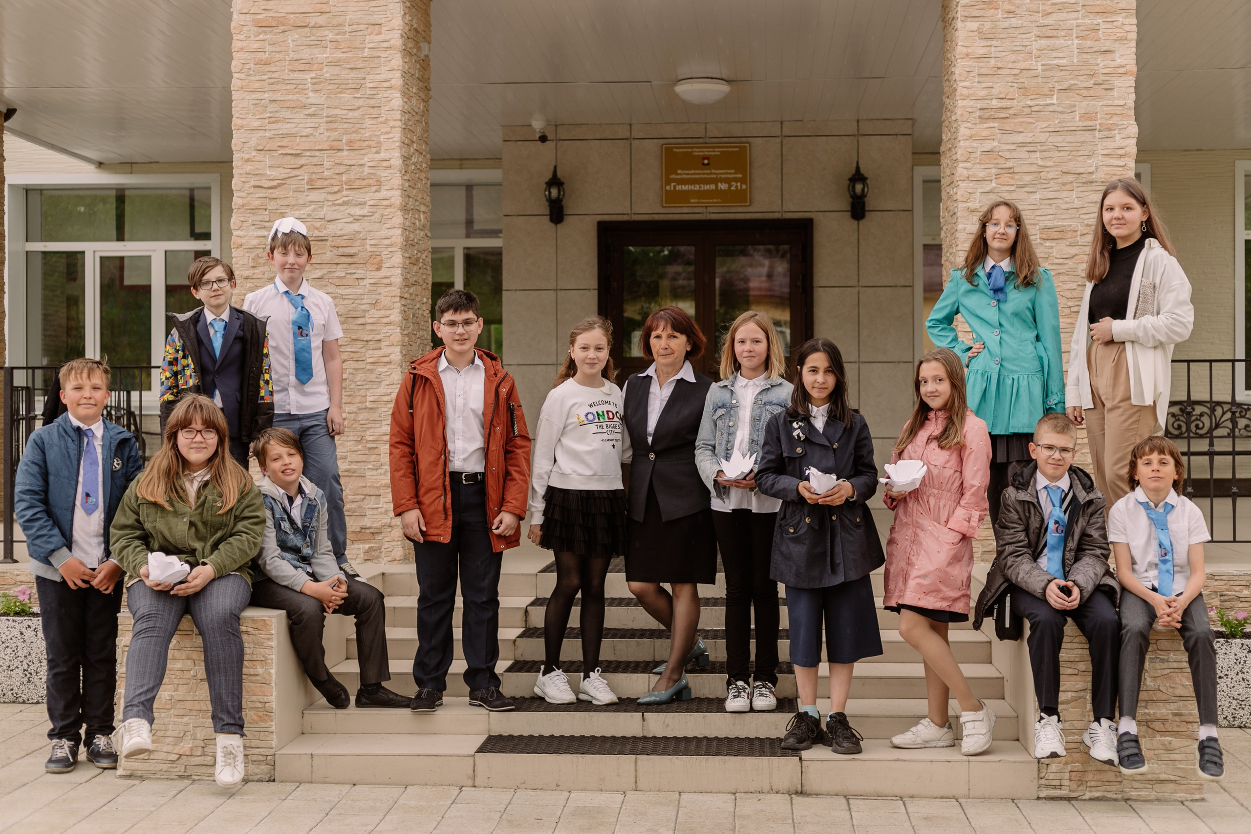 21 гимназия 5 класс. Фотограф Софья Володкина