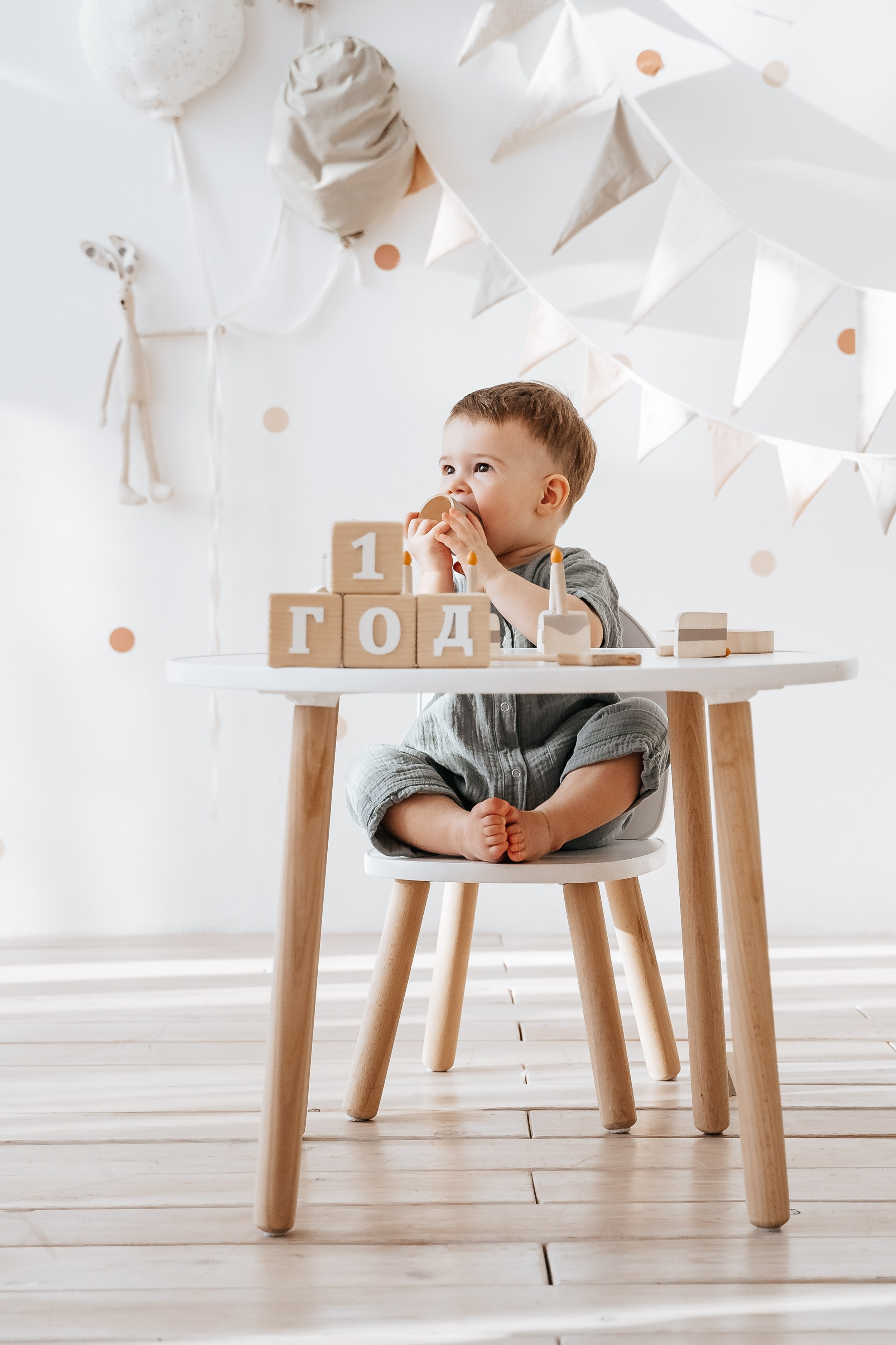 Работы штатного фотографа. Детская фотостудия «PRODETSTVO»