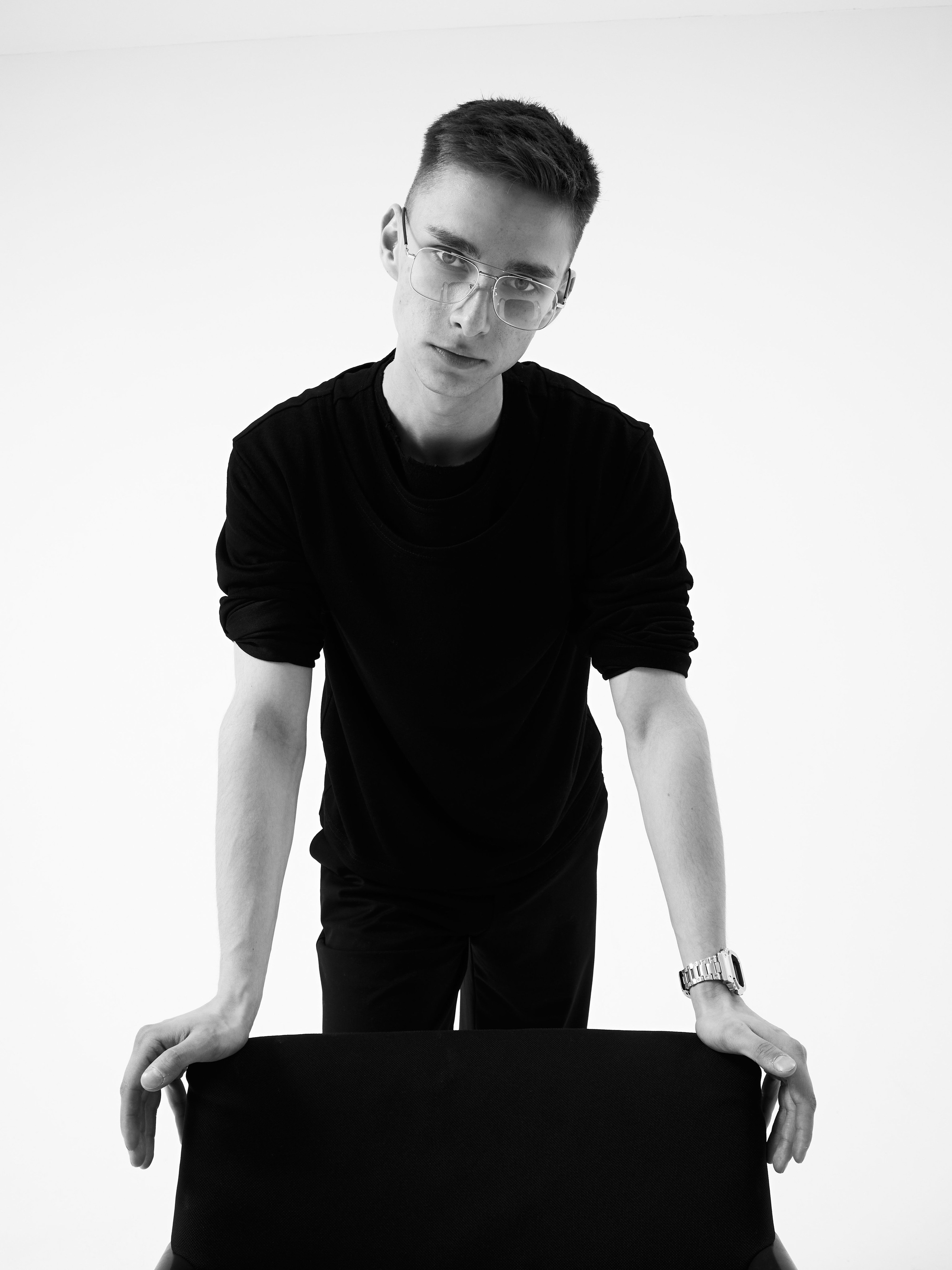 Модель — Кирилл Ярощенко