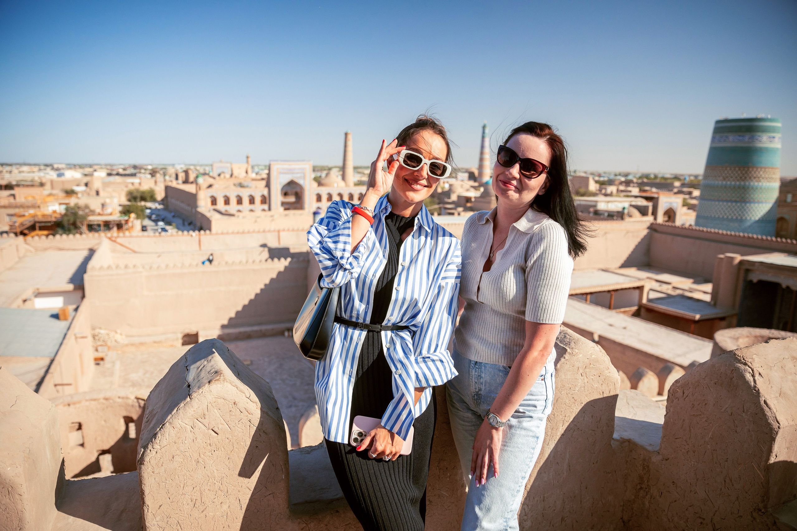 Фотосъемка корпоративного выезда в Узбекистан. Автомобильный фотограф Иван Баринов