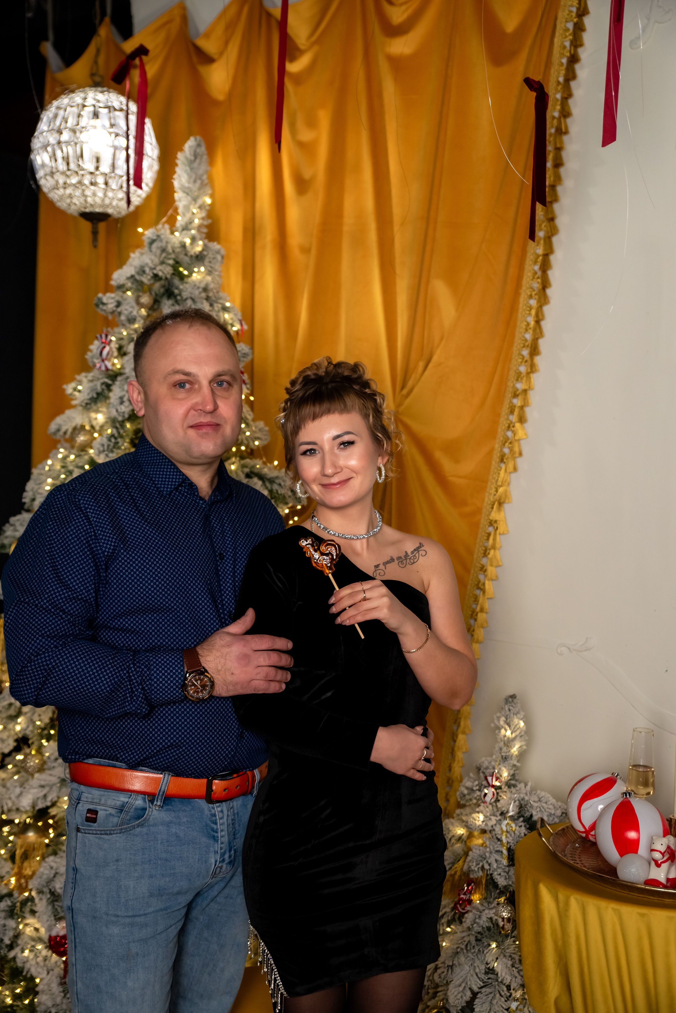 Новогодняя студийная. Фотограф Крещение Венчание Москва