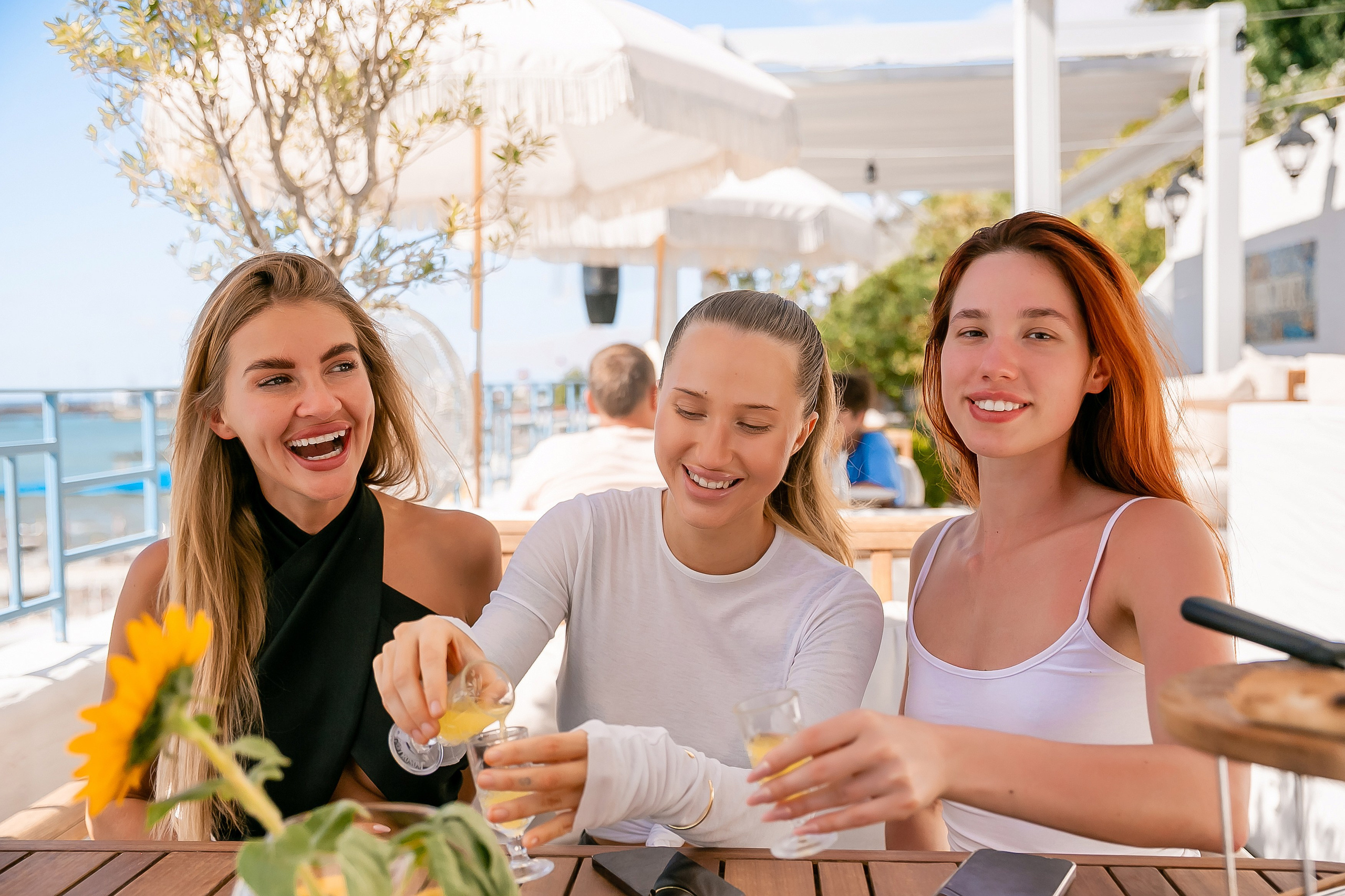 «Похмельный рейв» в ресторане DELMAR. Репортажный фотограф в Ялте Алексей Семёнов