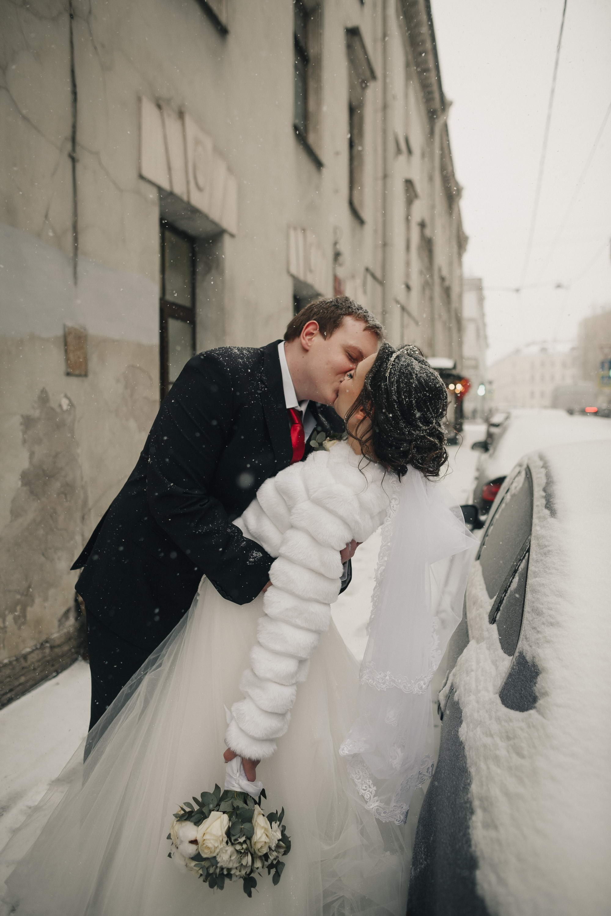 Свадьба в день влюблённых 14 февраля. Свадебный фотограф Игорь Брундасов 8PHOTO на свадьбу венчание загс СПб