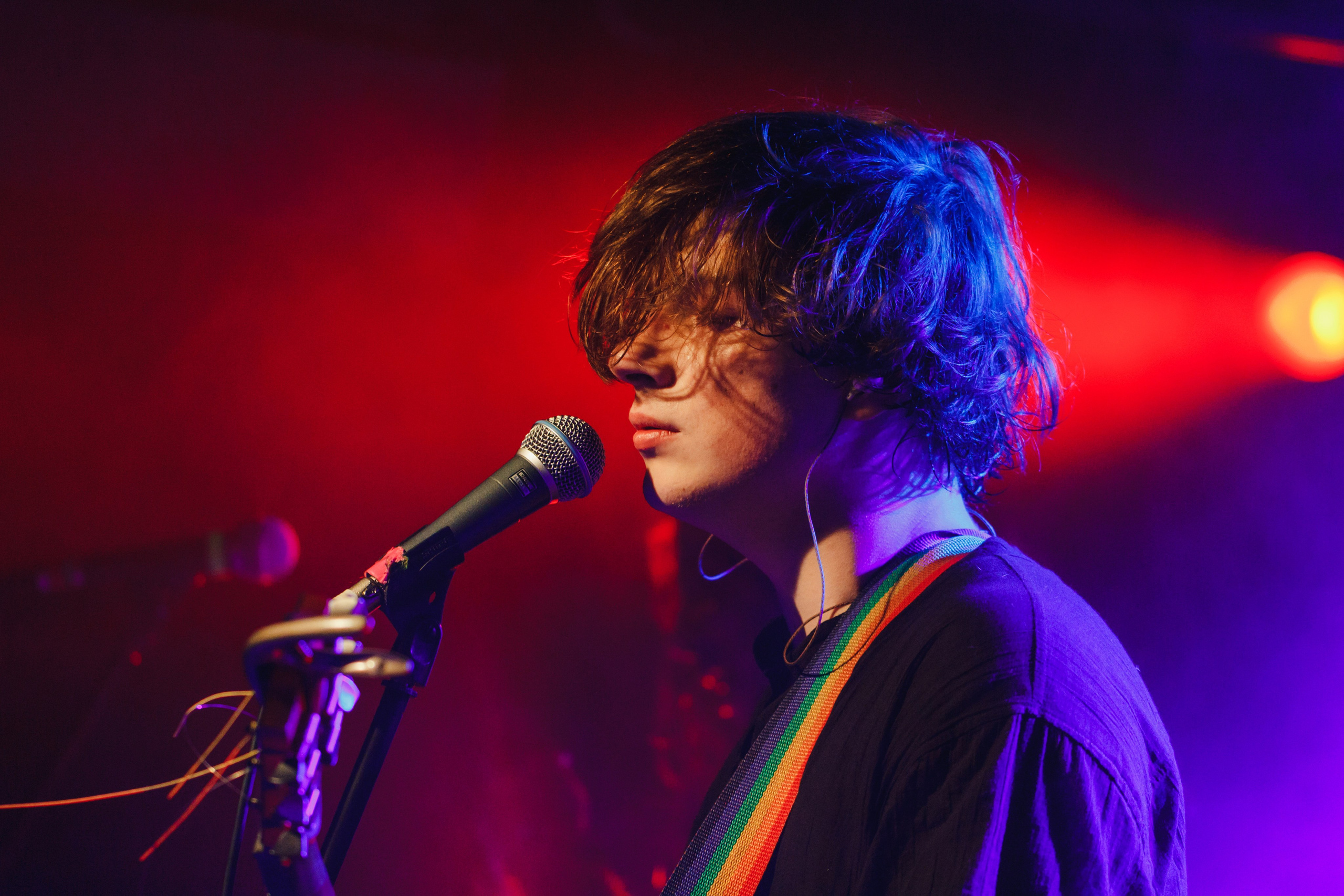 Бонд с кнопкой. Портретный и концертный фотограф в Москве Тугарин Александр