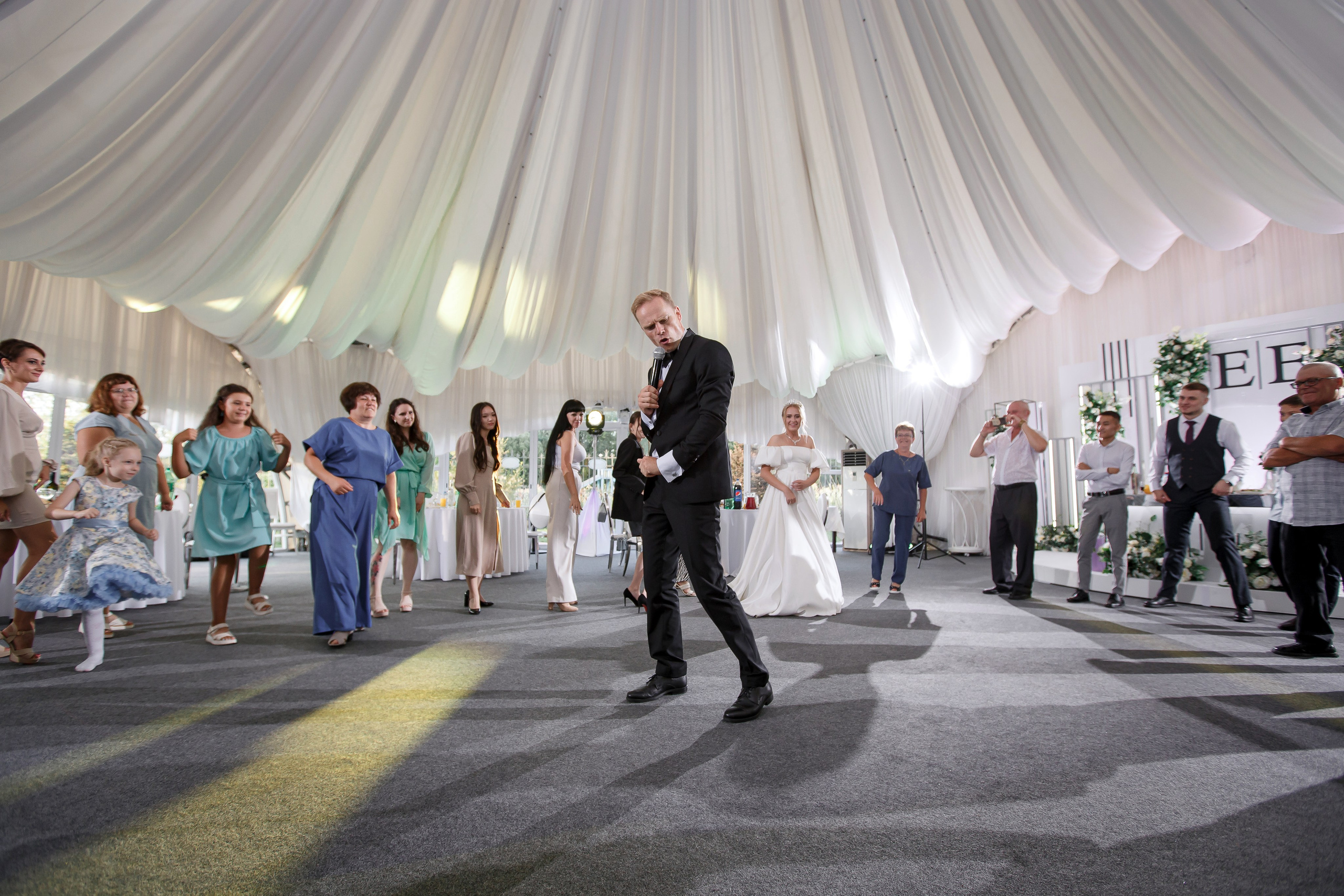 Екатерина и Евгений. Свадебный фотограф в Омске Яна Савина