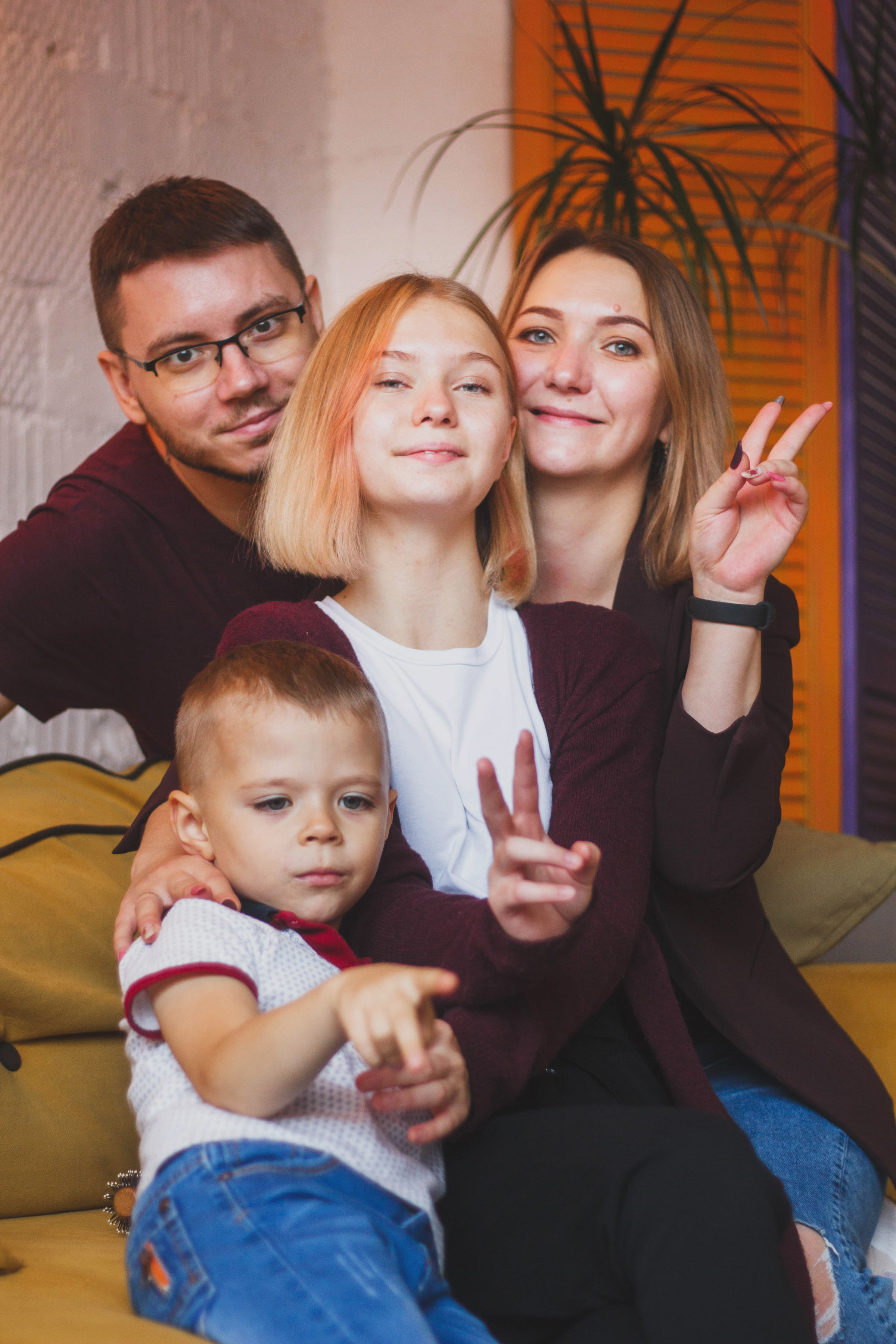 Мария, Александр, Виктория и Артем. Детский и семейный фотограф в Москве