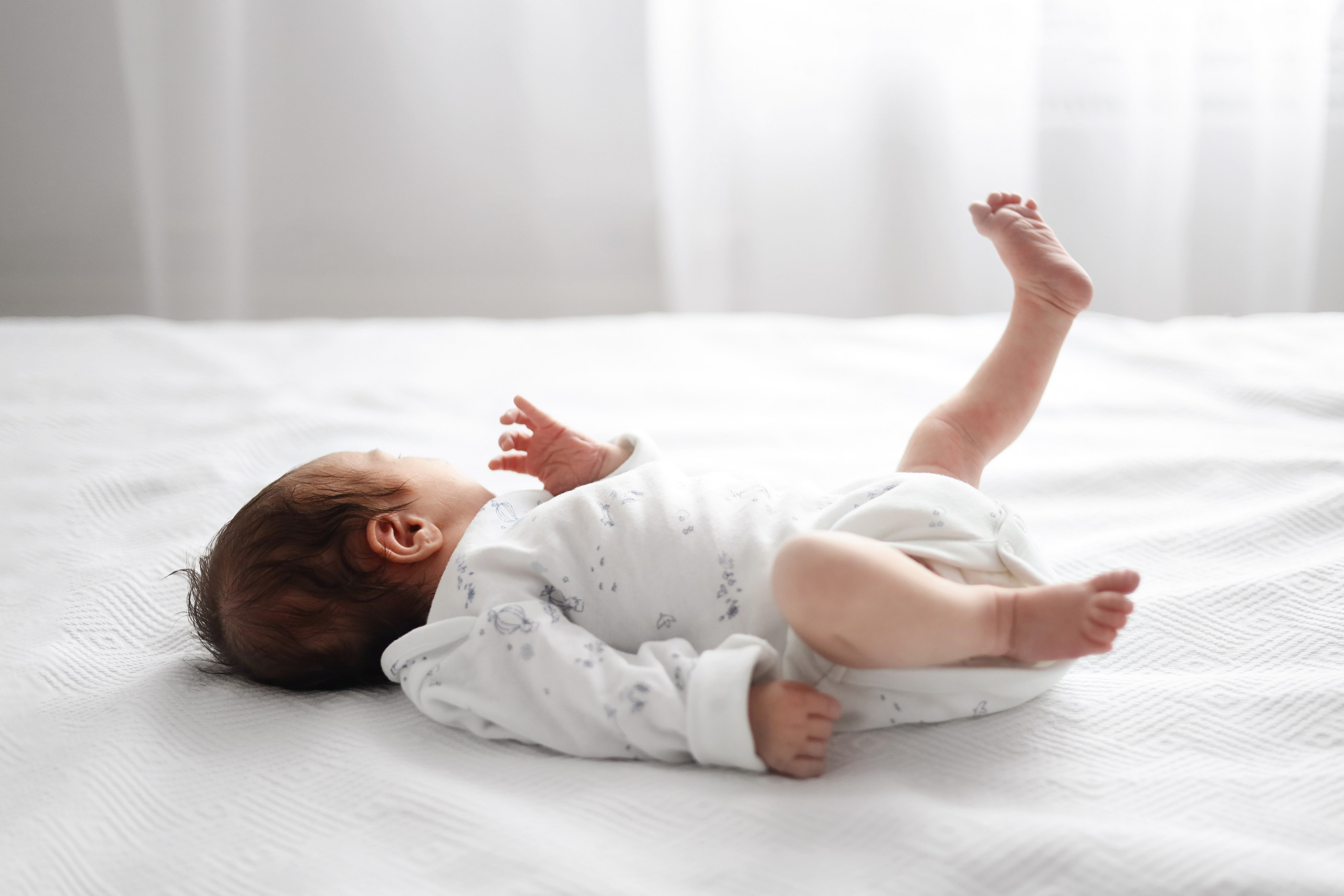 Фотосъемка новорожденного в Москве в натуральном стиле. Фотограф новорожденных Москва. Ньюборн фотограф Москва