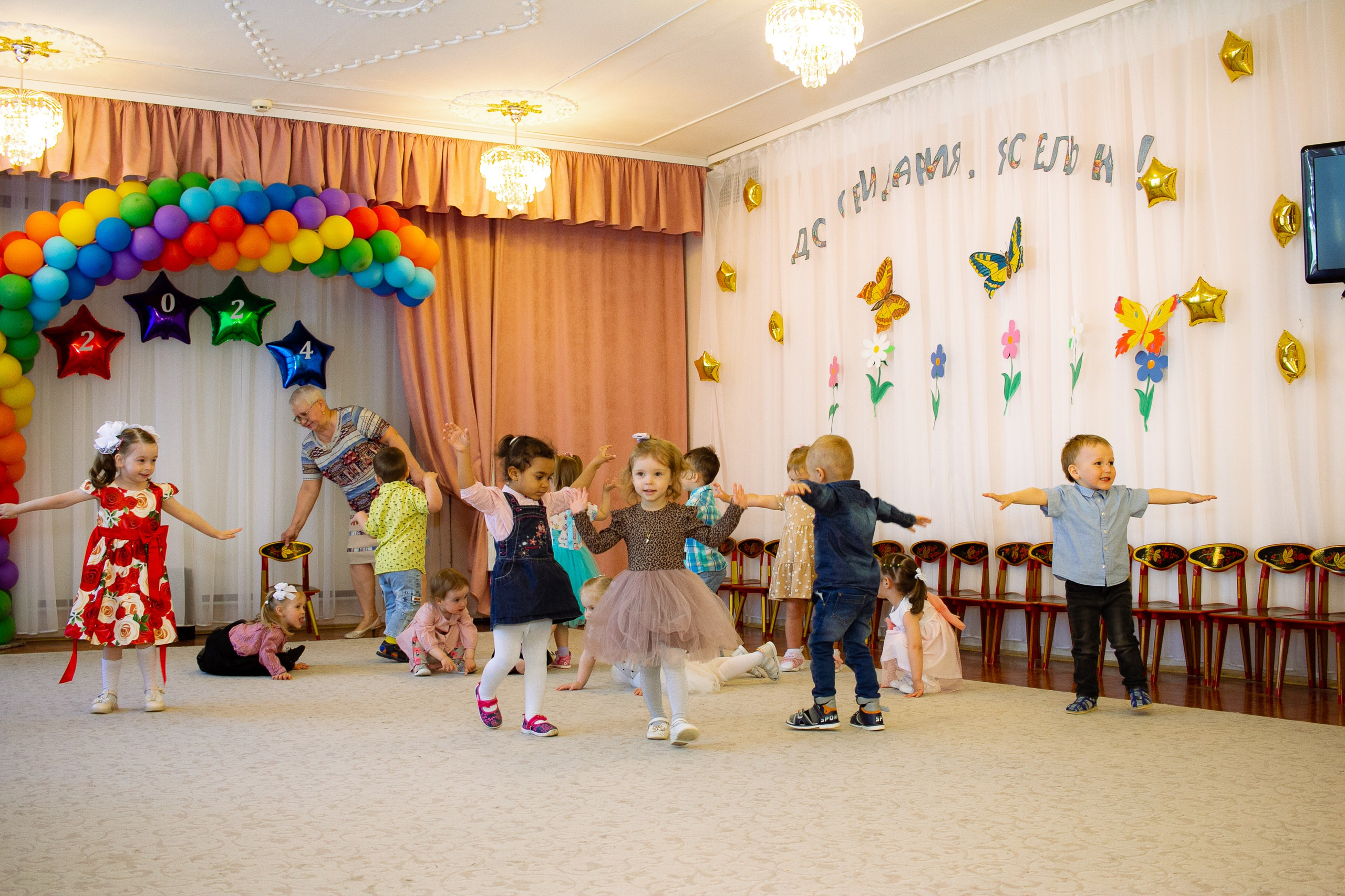 Утренник в яслях. Фотограф Великий Новгород Татьяна Чиглинцева