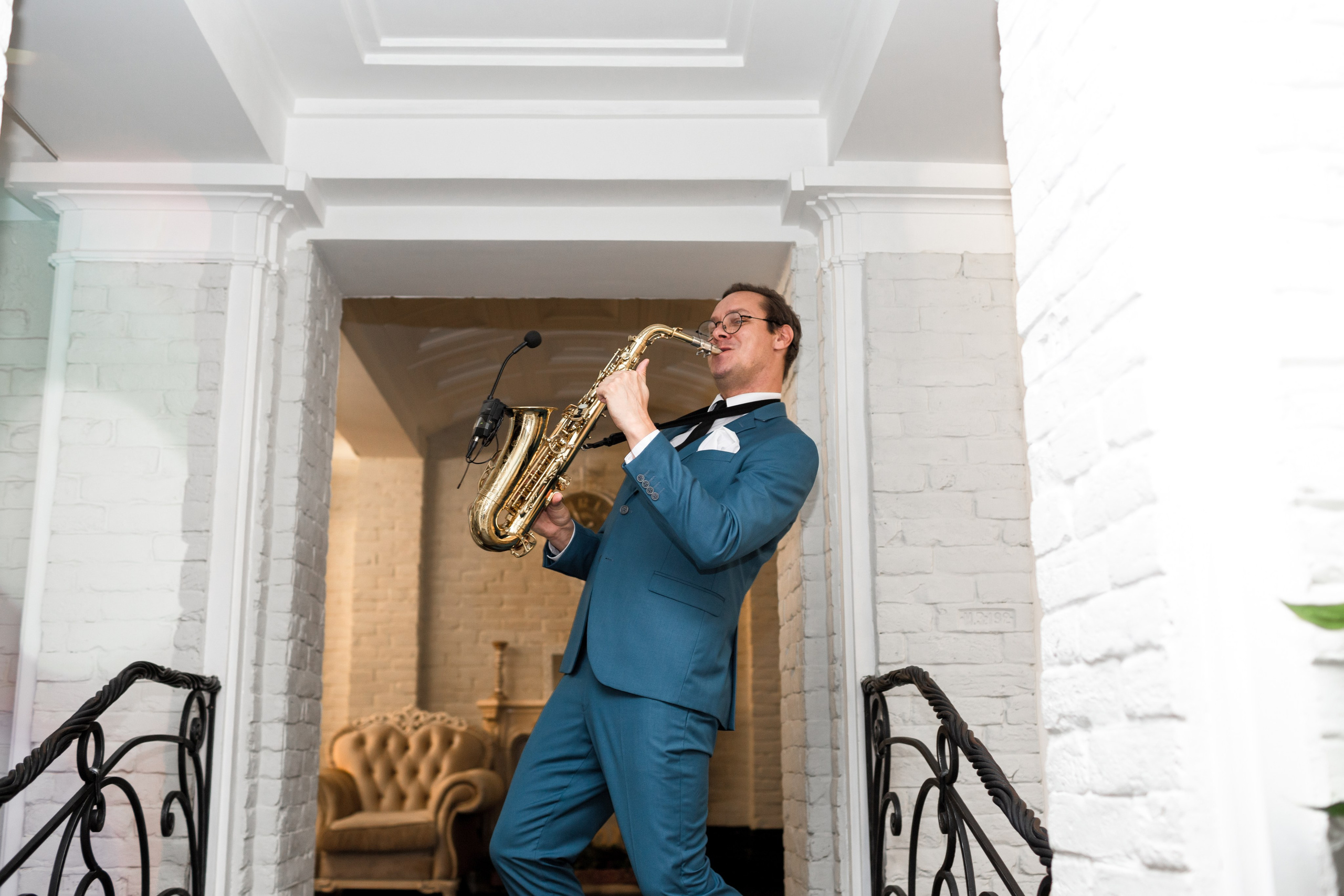 Свадьба в Петербурге в сентябре. Свадебный фотограф Кирилл Белый