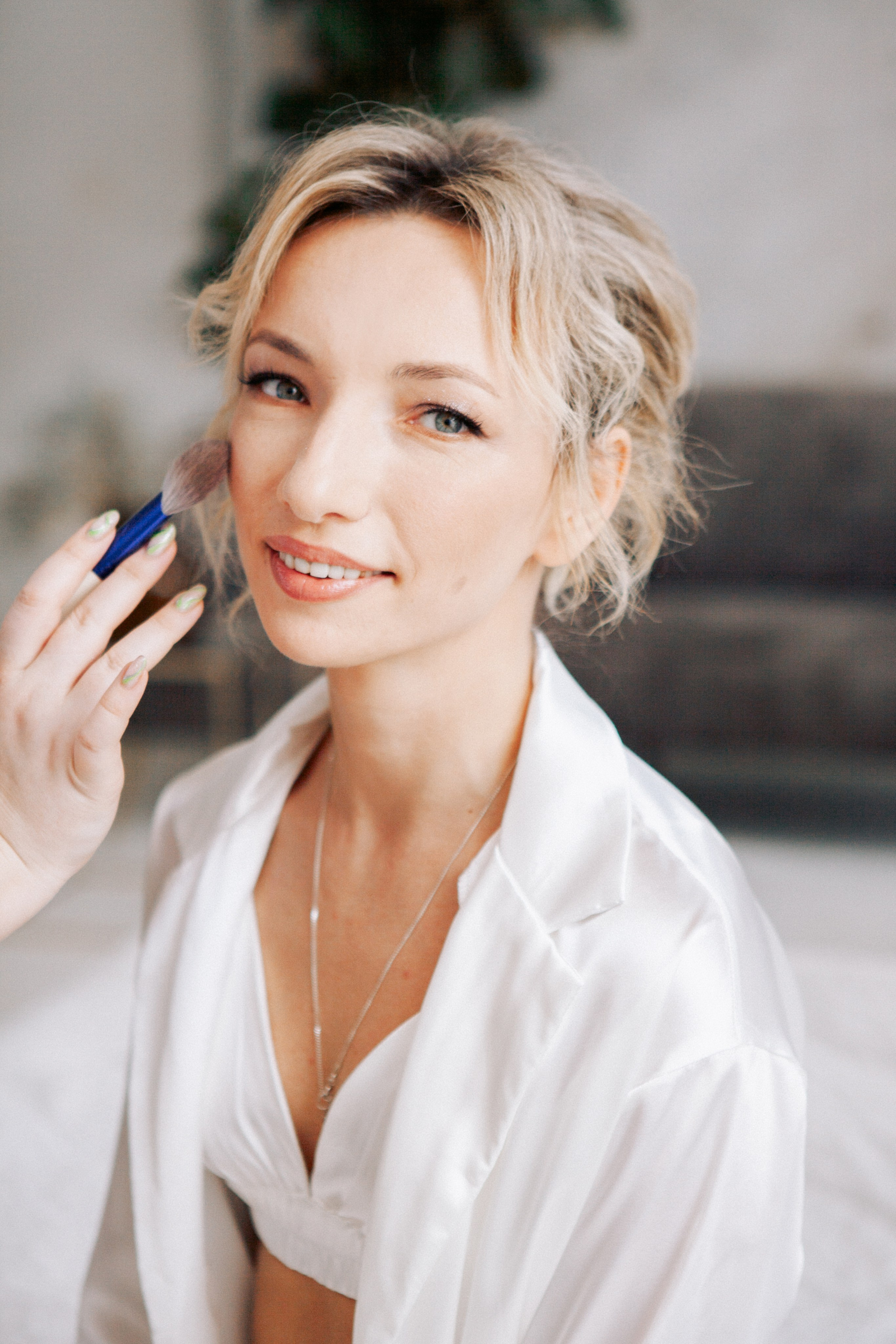 Утро невесты и фотосессия в гостинице radisson collection hotel moscow бывшая гостиница украина. Фотограф Ольга Ефремова