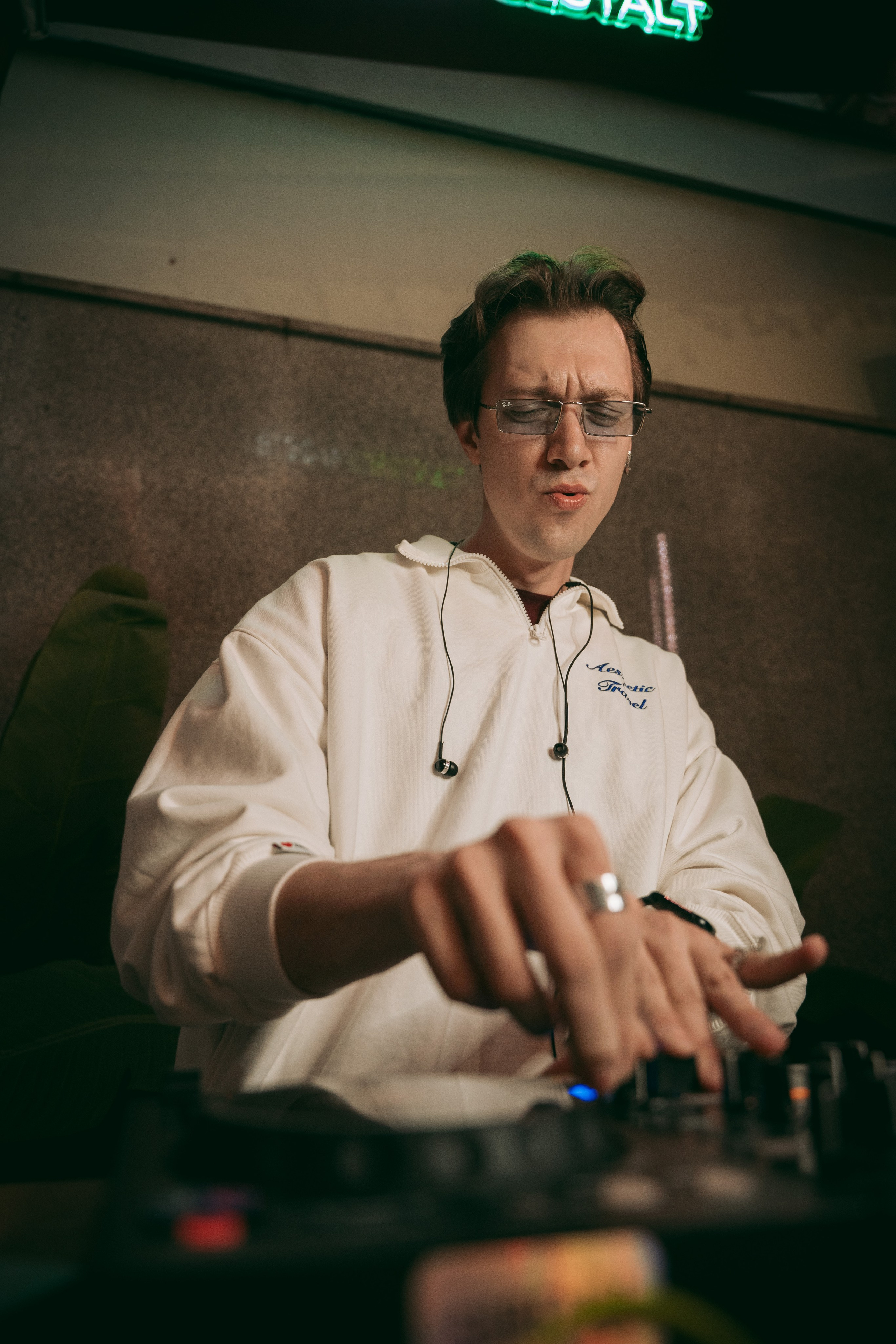 ВЕЧЕРИНКА в баре GESHTALT. Репортажный фотограф в Москве Саша Дружинина