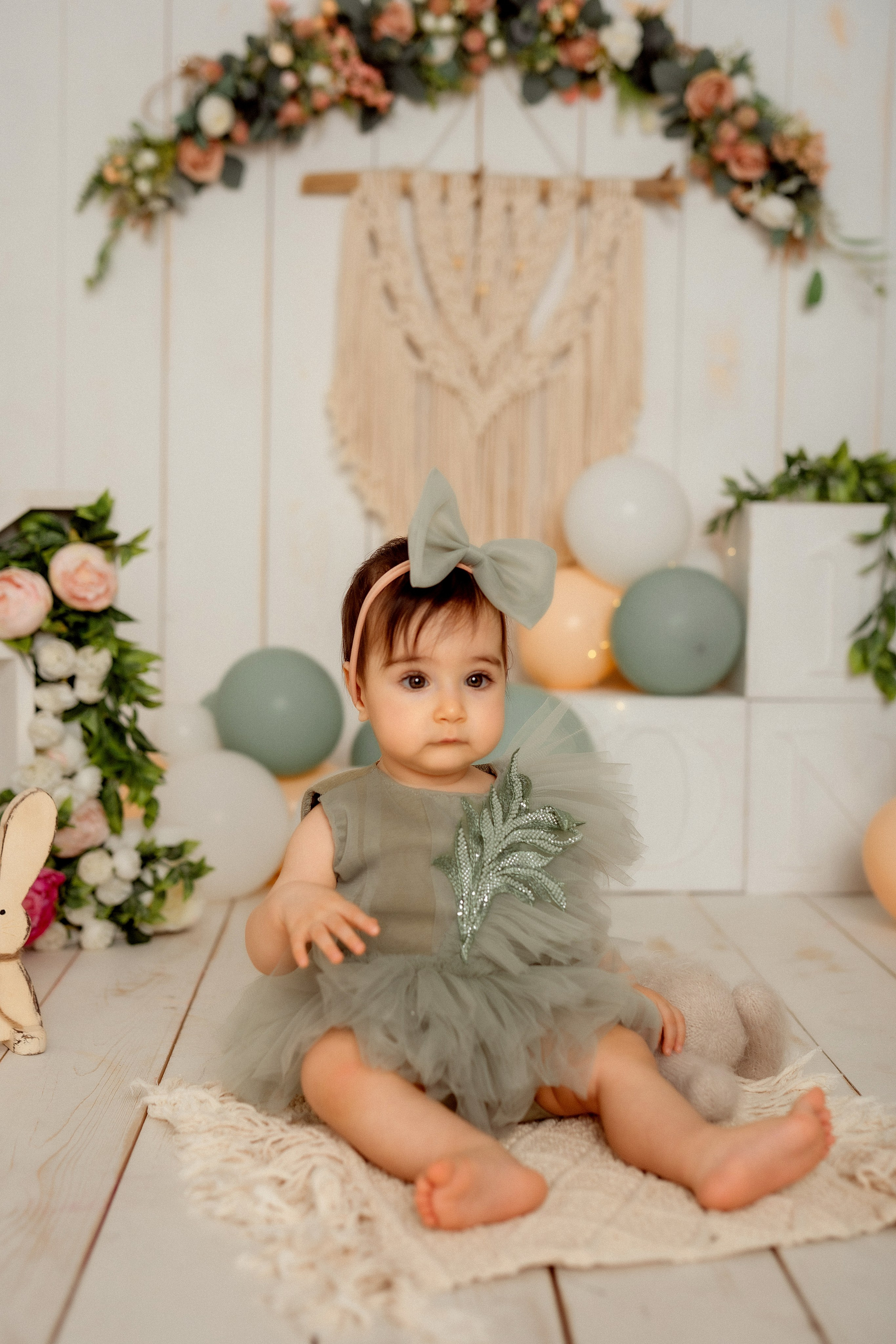 Классика для девочек. Детский и семейный фотограф в г. Ачинск Надежда Мелиоранская