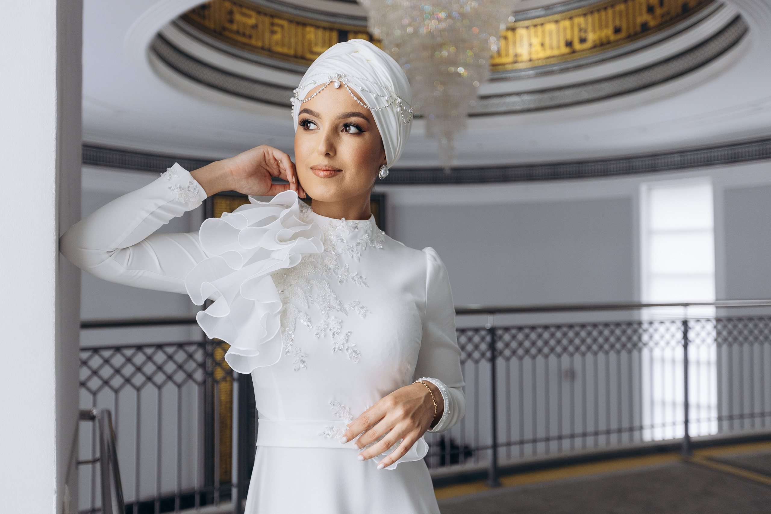 никах в мечети Ярдэм,  фотосессия в мечети Ярдэм, фотограф на никах Казань Ranas4you, образ невесты на никах, завязывание платка Казань, платье на никах Казань, фотограф на мусульманские свадьбы Ranas4you