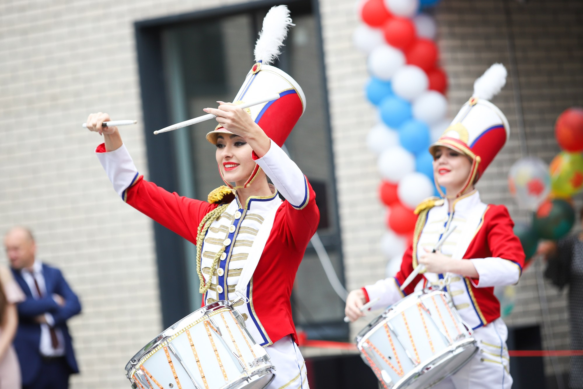 1 сентября в школе № 104. Фотограф Дарья Попова