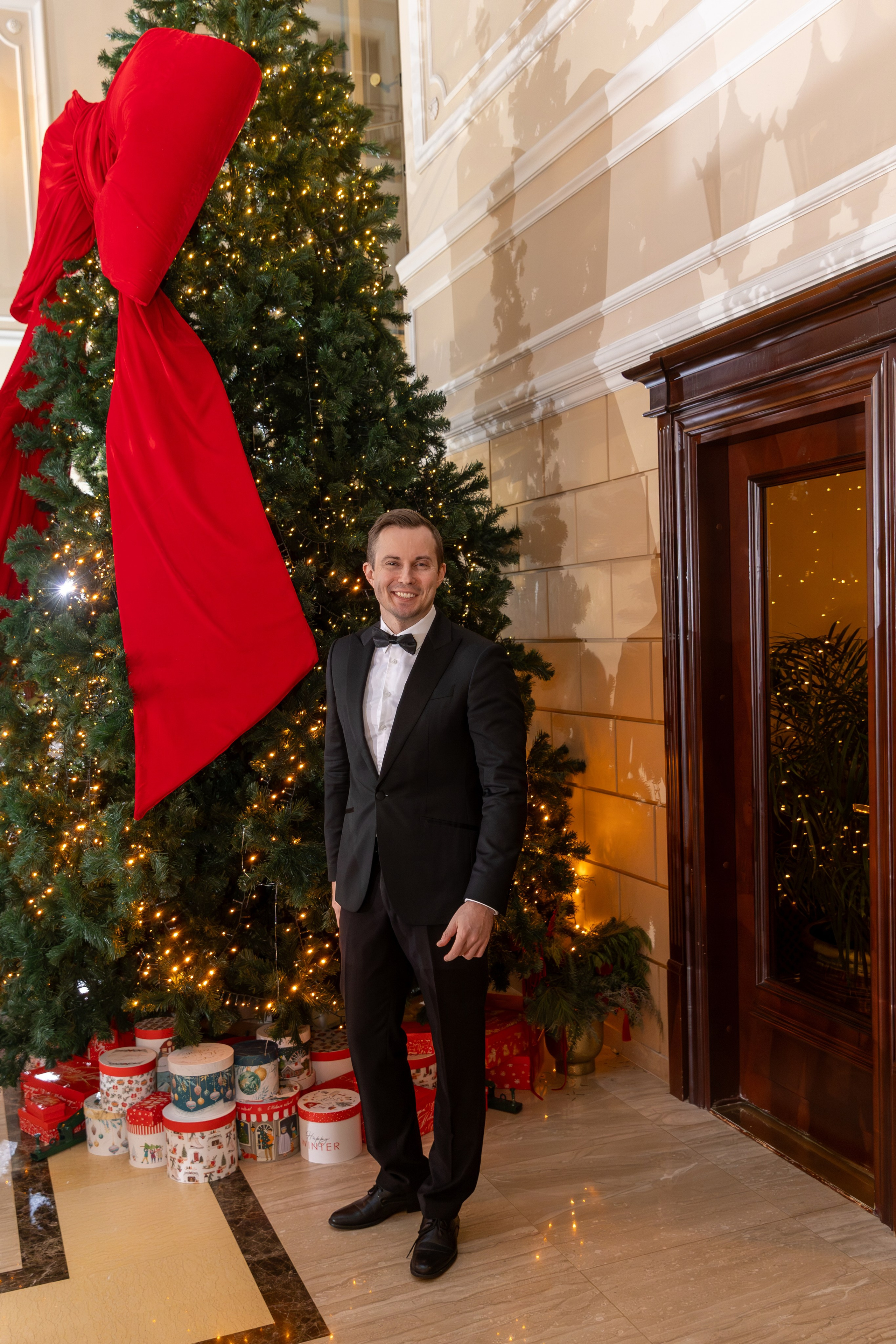 Корпоративные мероприятия. Ведущий в Москве Никита Колотушкин