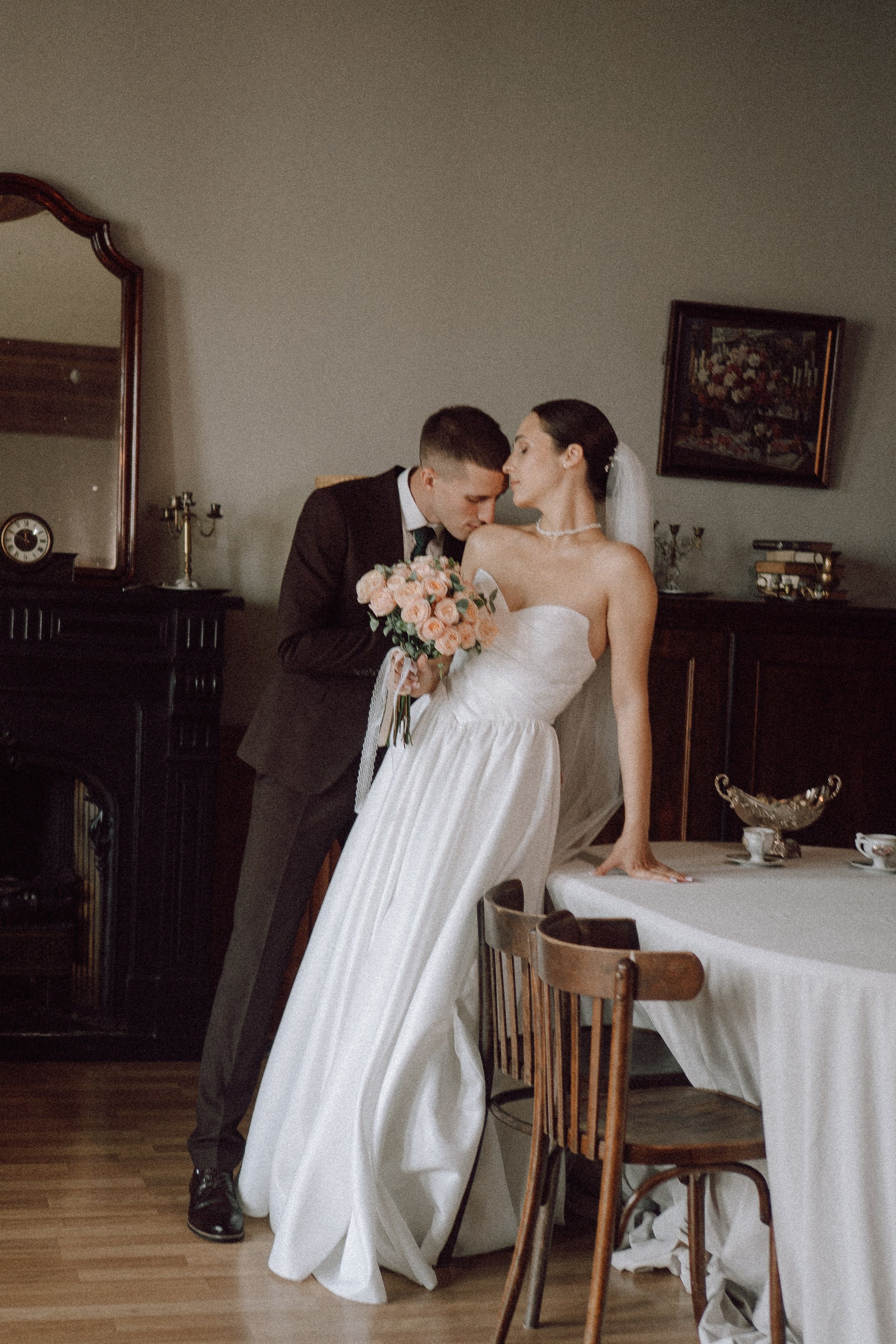 СВАДЕБНАЯ ПРОГУЛКА В САНТК-ПЕТЕРБУРГЕ (ИСАКИЕВСКИЙ СОБОР, ЗИМНЯЯ КАНАВКА, ЭРМИТАЖ И БОЛЬШАЯ МОРСКАЯ УЛИЦА). Профессиональный фотограф, Санкт-Петербург — Виктория Богомолова