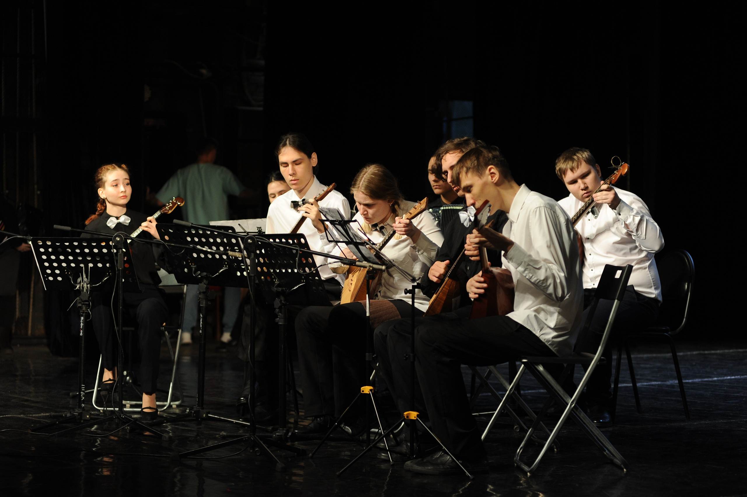 16 ноября, г. Красноярск. Золотое яблочко