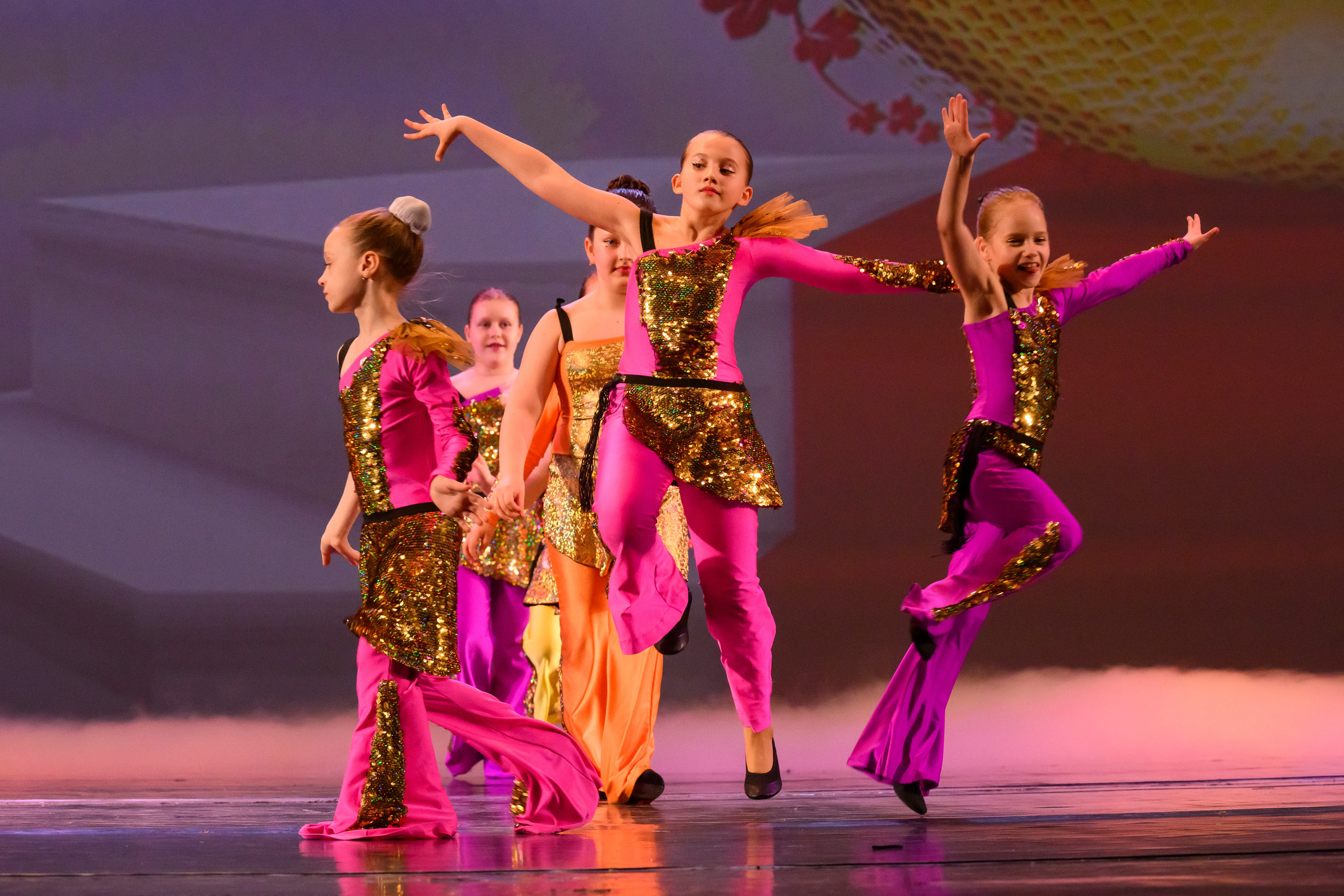 23 апреля, часть 2, БКЗ Октябрьский, г. Санкт-Петербург. Золотое яблочко