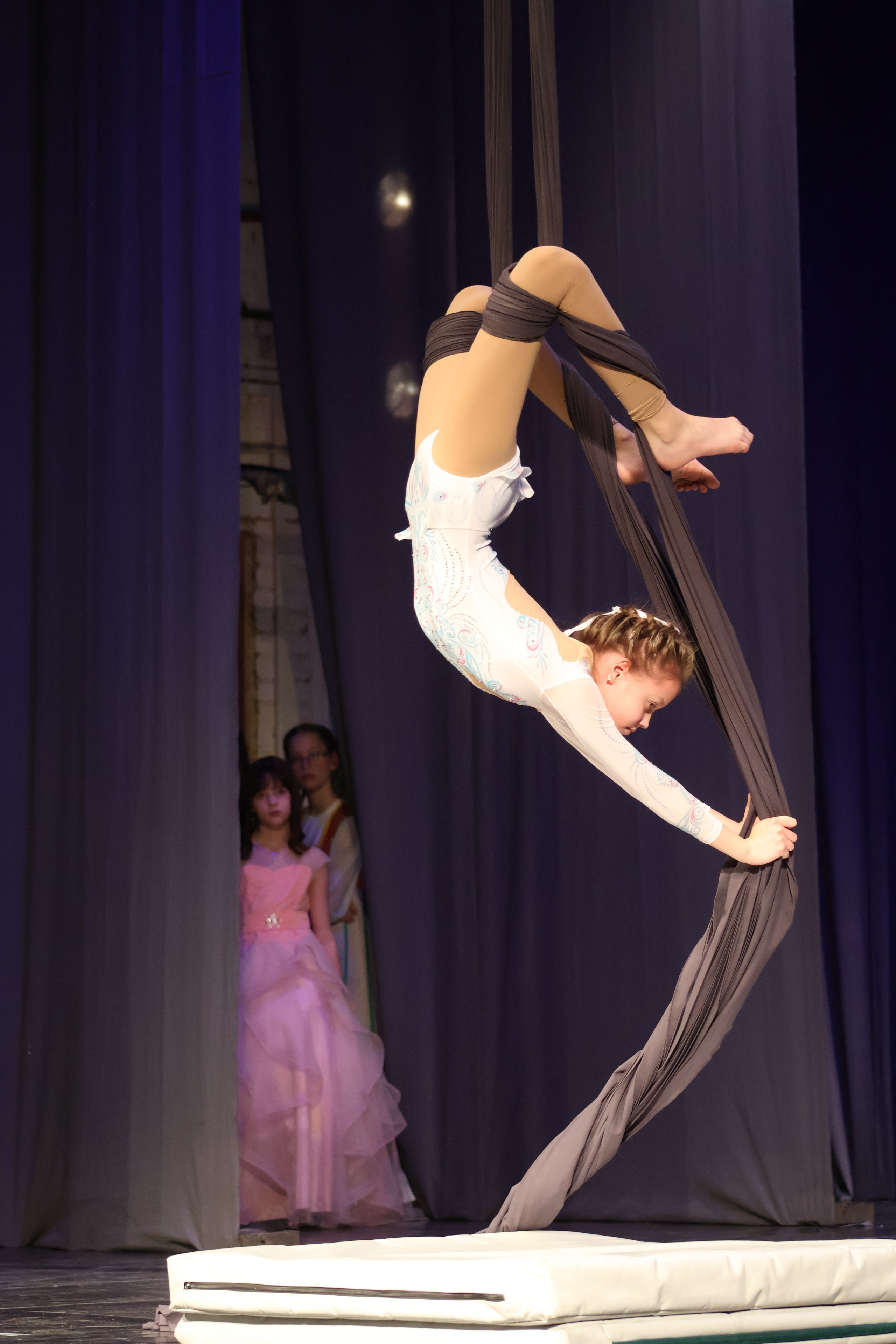 13 апреля, г. Томск. Золотое яблочко