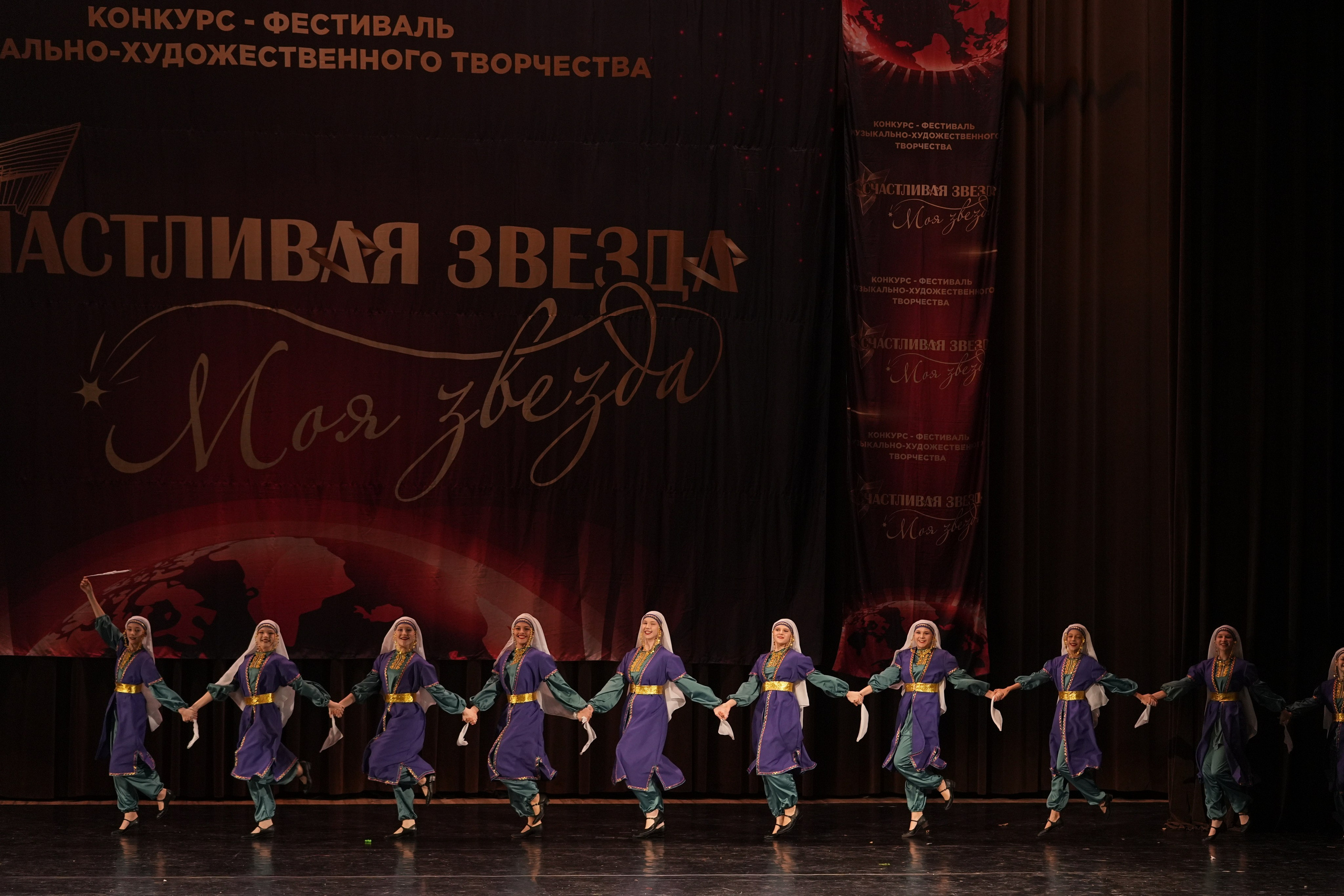 7 декабря, блок 3, г. Москва. Золотое яблочко