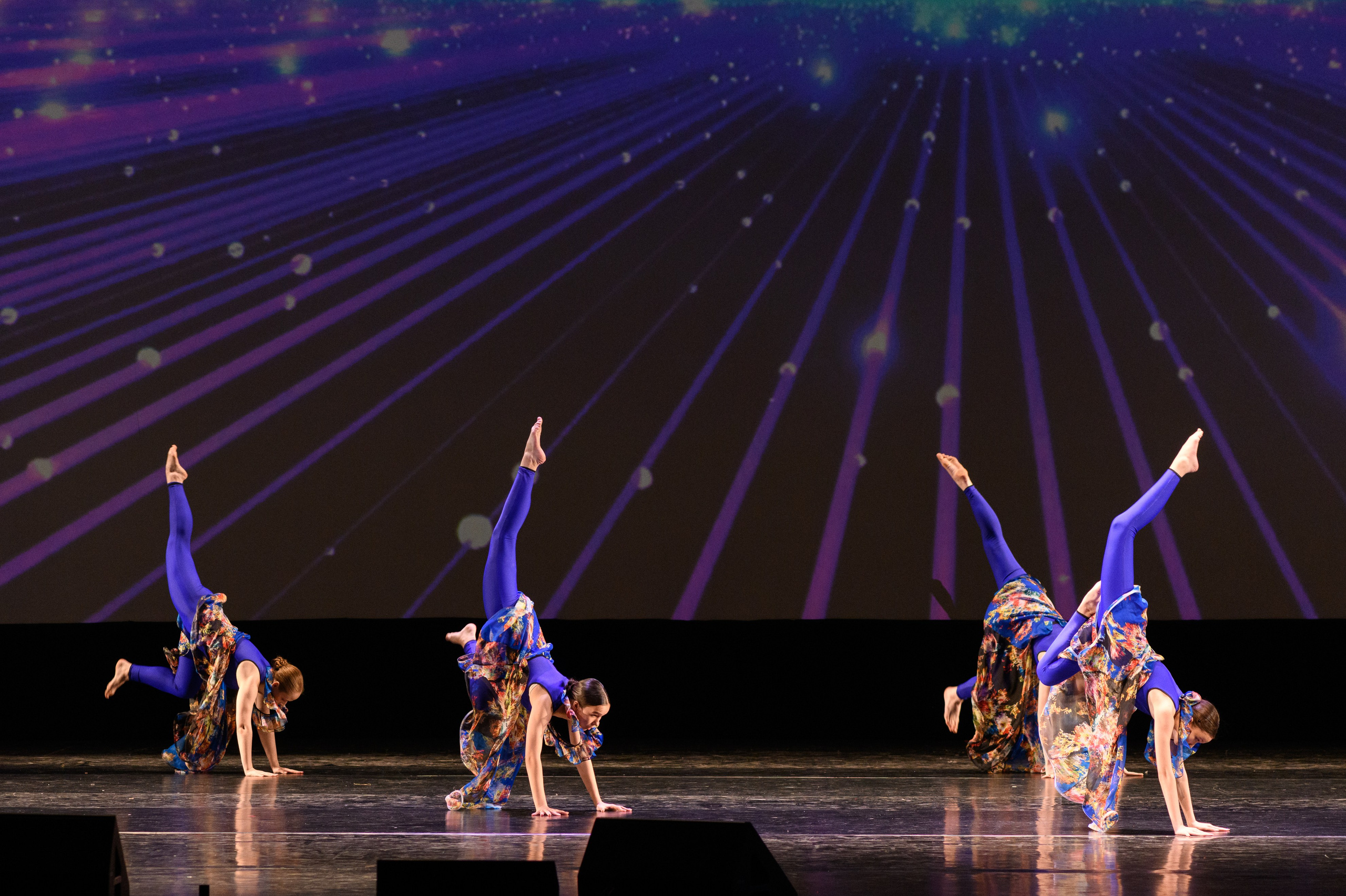 23 апреля, часть 2, БКЗ Октябрьский, г. Санкт-Петербург. Золотое яблочко