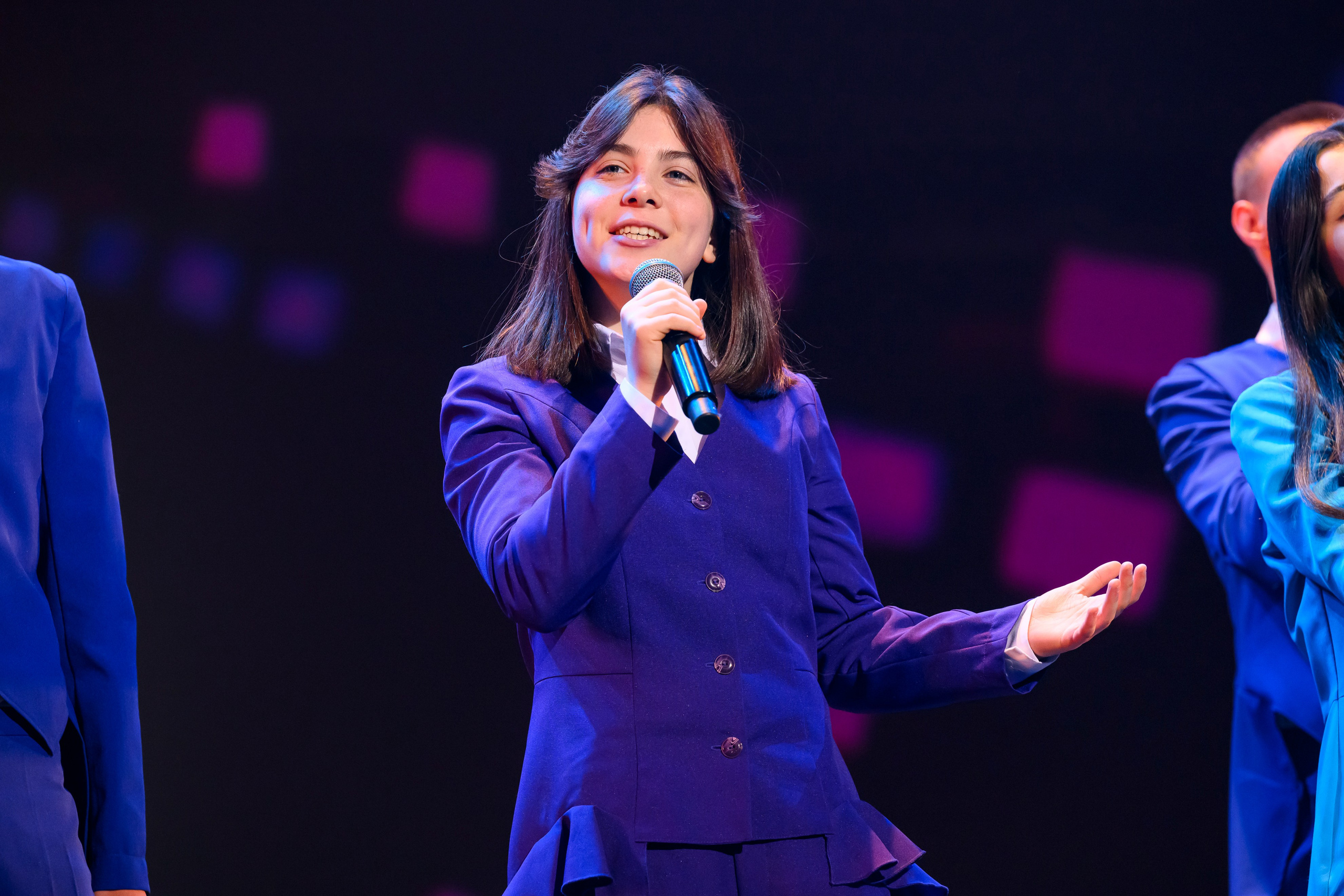 23 апреля, часть 1, БКЗ Октябрьский, г. Санкт-Петербург. Золотое яблочко