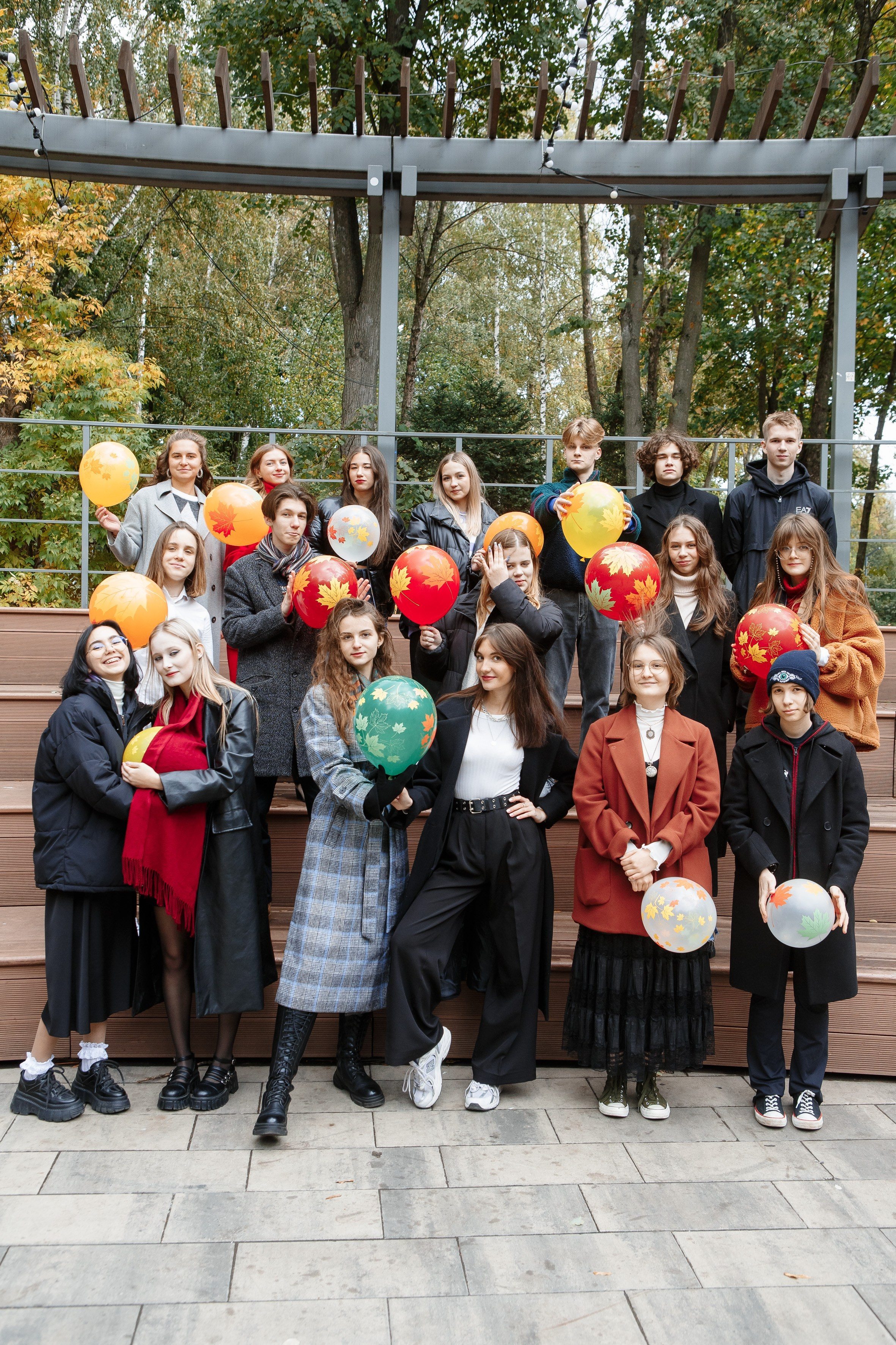 Осень Гимназия 12 11 А 2023. Свадебный и портретный Фотограф в Липецке Дмитрий Котюков