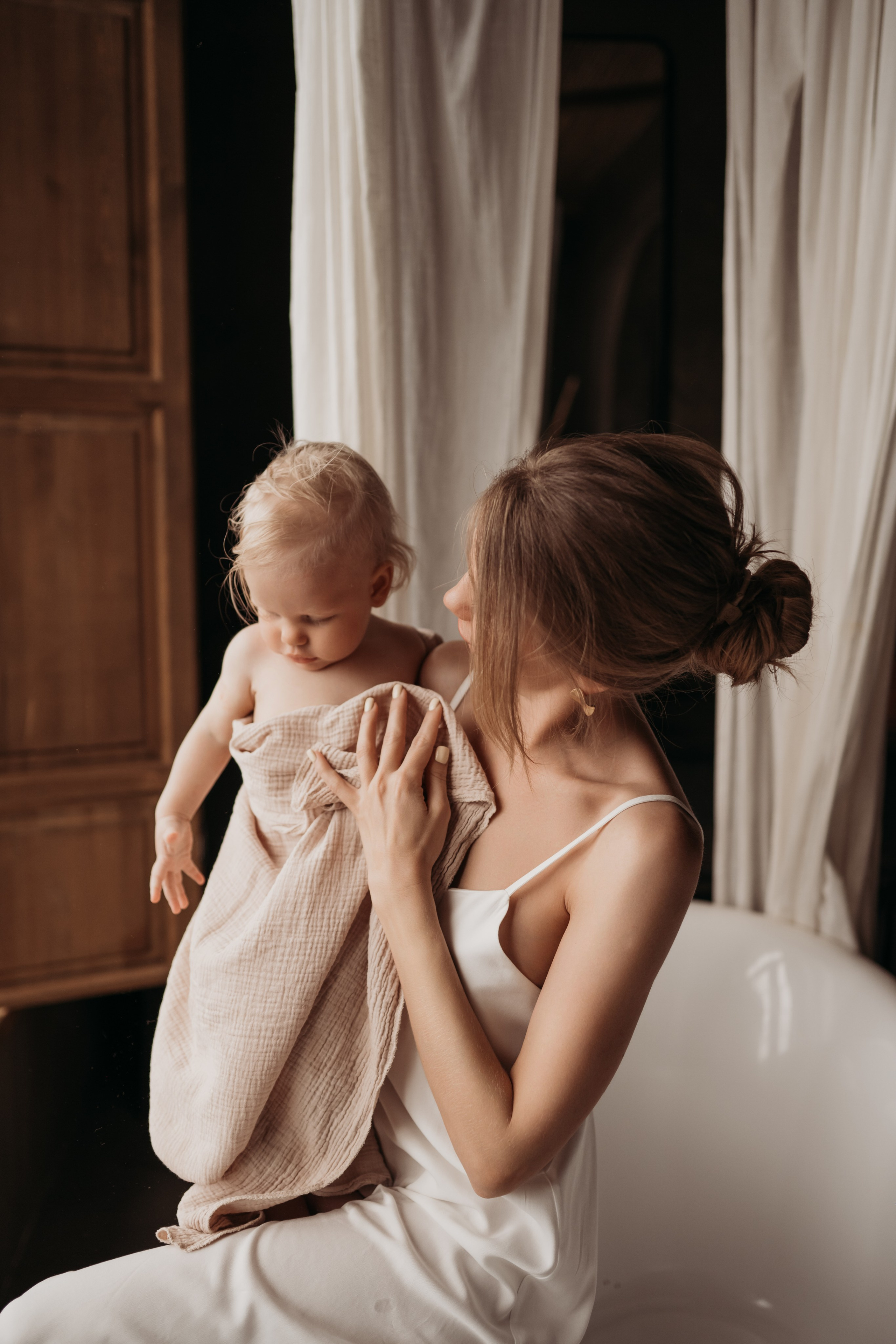 Альбина и Ева. Дьяконова Валерия семейный и детский фотограф в Санкт-Петербурге