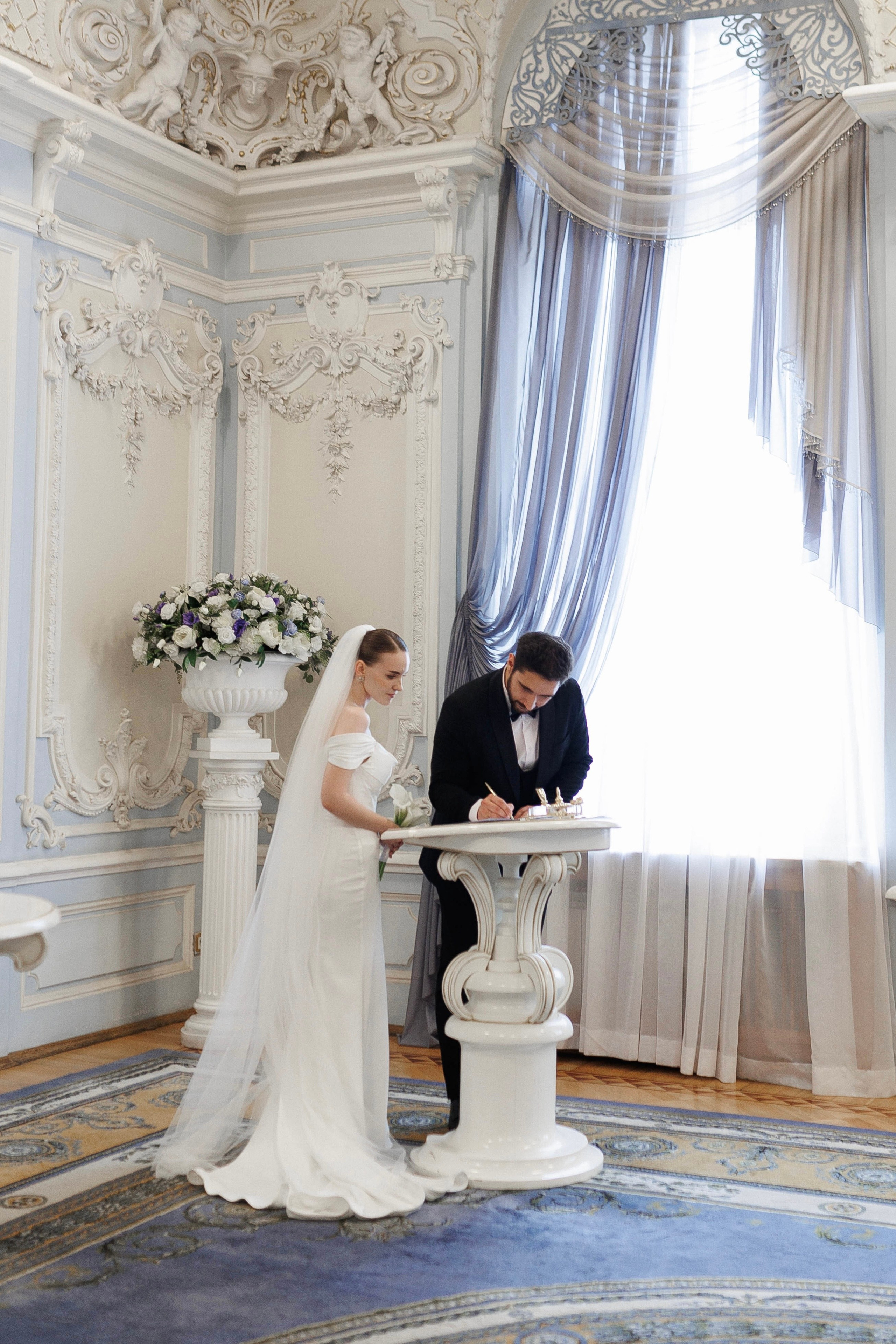 …. Свадебный фотограф в Санкт-Петербурге Александра Чукавина