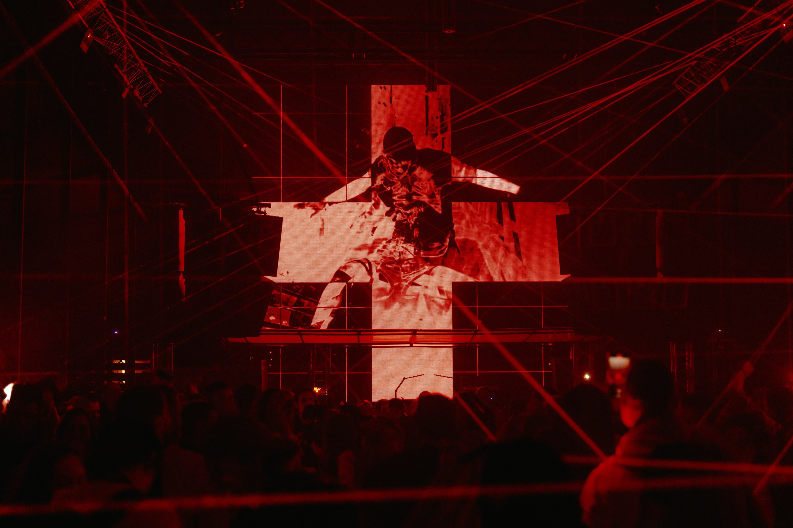 Signal 2024. @tomrus: Рустам Шагиморданов — фотограф