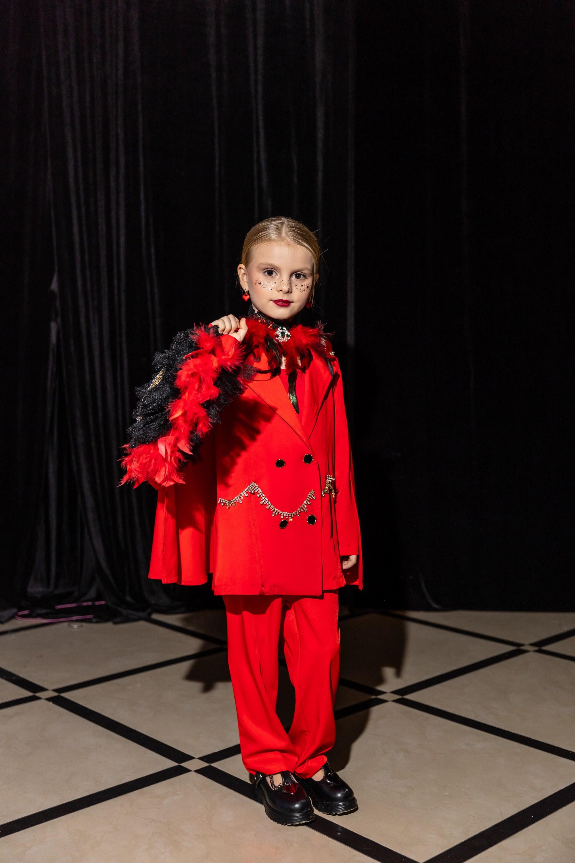 ESTET FASHION WEEK (KIDs REVOLUTION). Татьяна Чернышова свадебный фотограф Москва