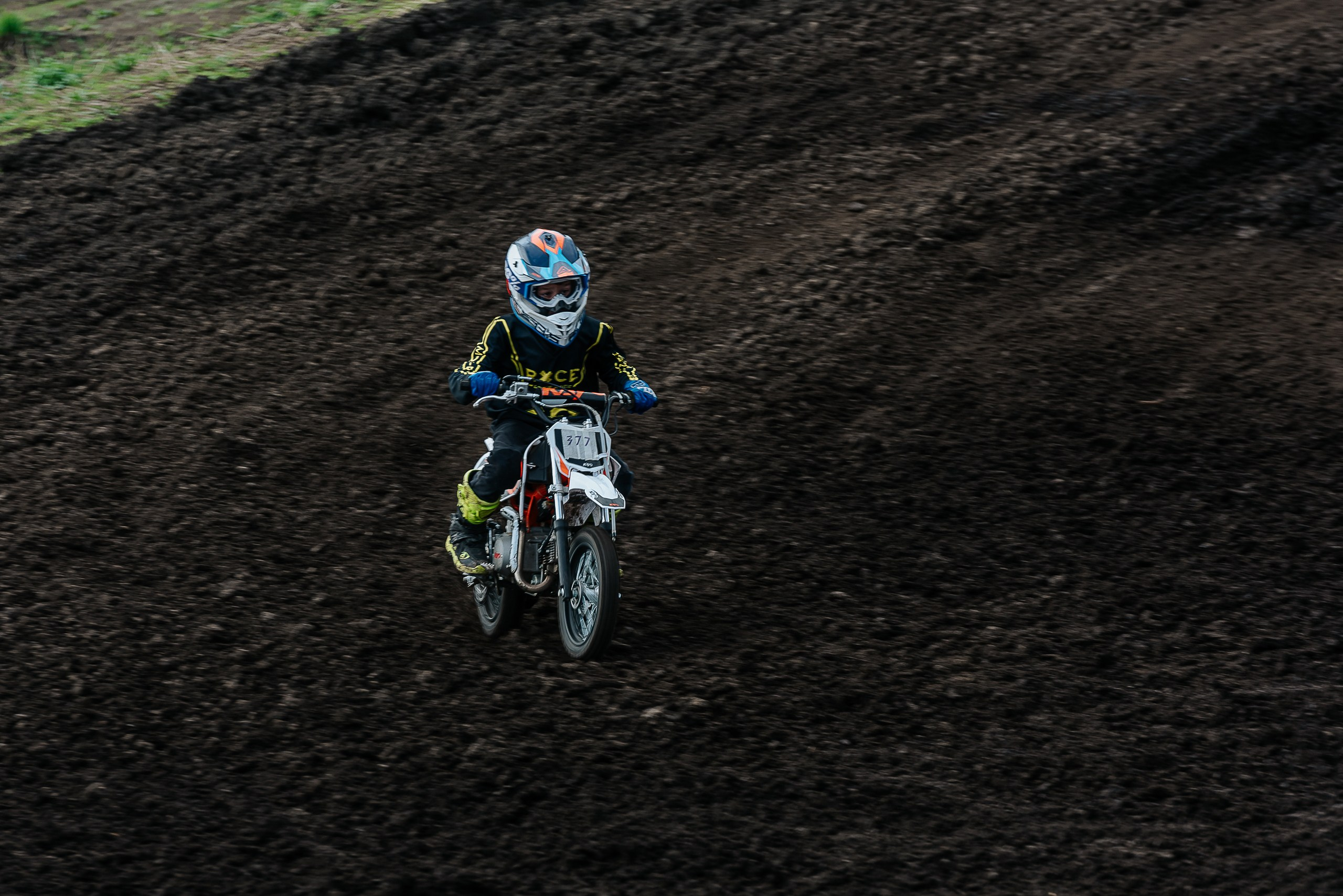 10.05.2024 — Чемпионат Кузбасса по мотокроссу. Репортажный фотограф в Кемерово