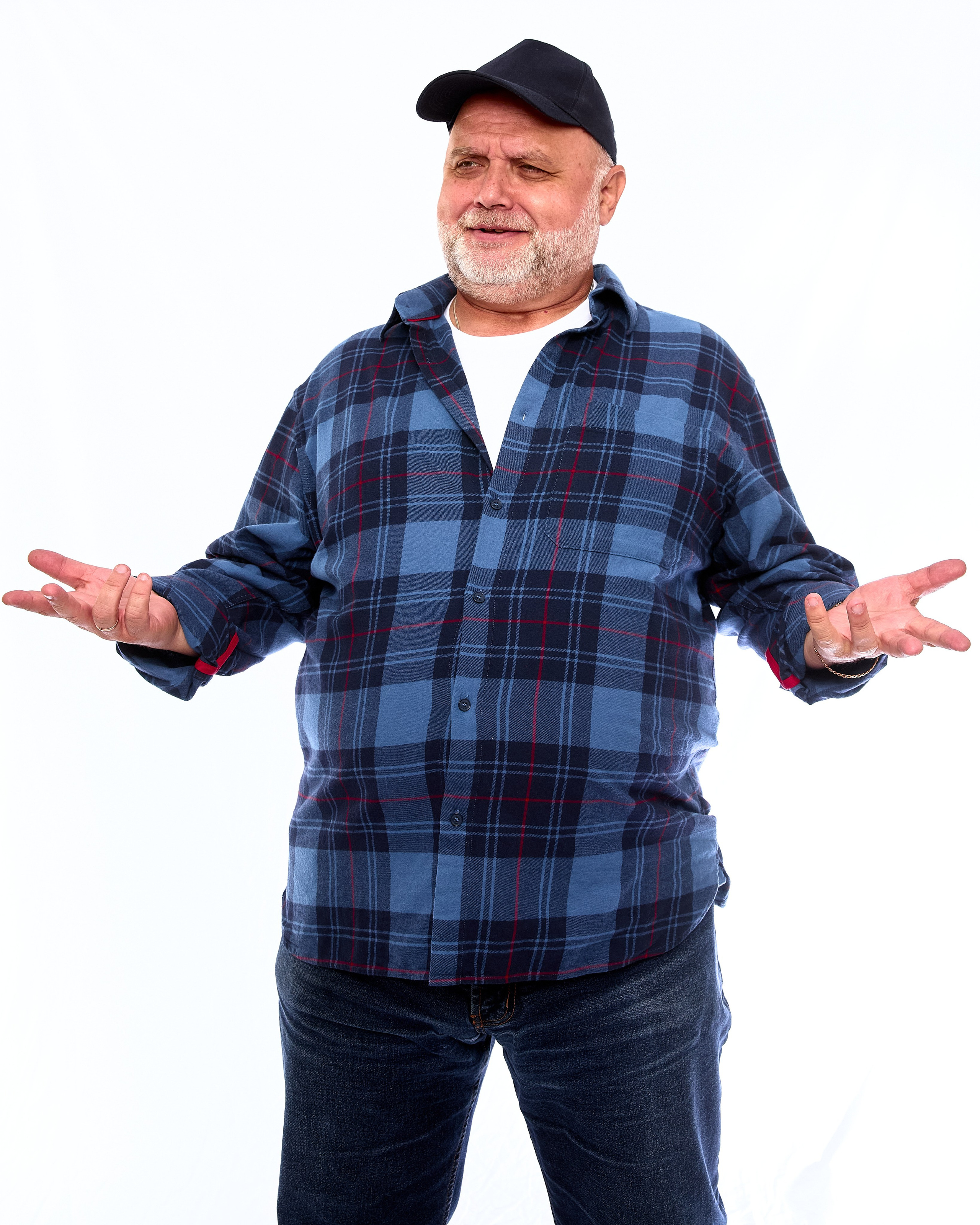 VAVADA. Святослав Лебедев | Рекламный фотограф — Коммерческая съемка, Арт-дирекшн, AI-интеграция