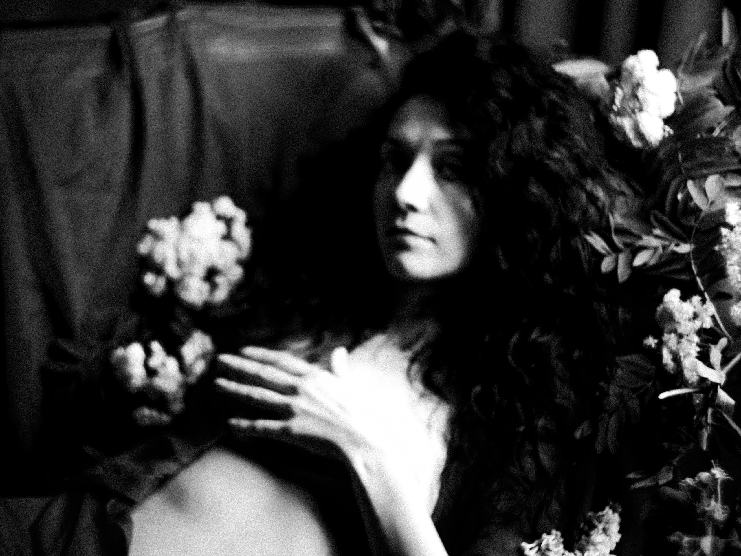 В цветах (18+). Фотограф в Москве Лера Юдина