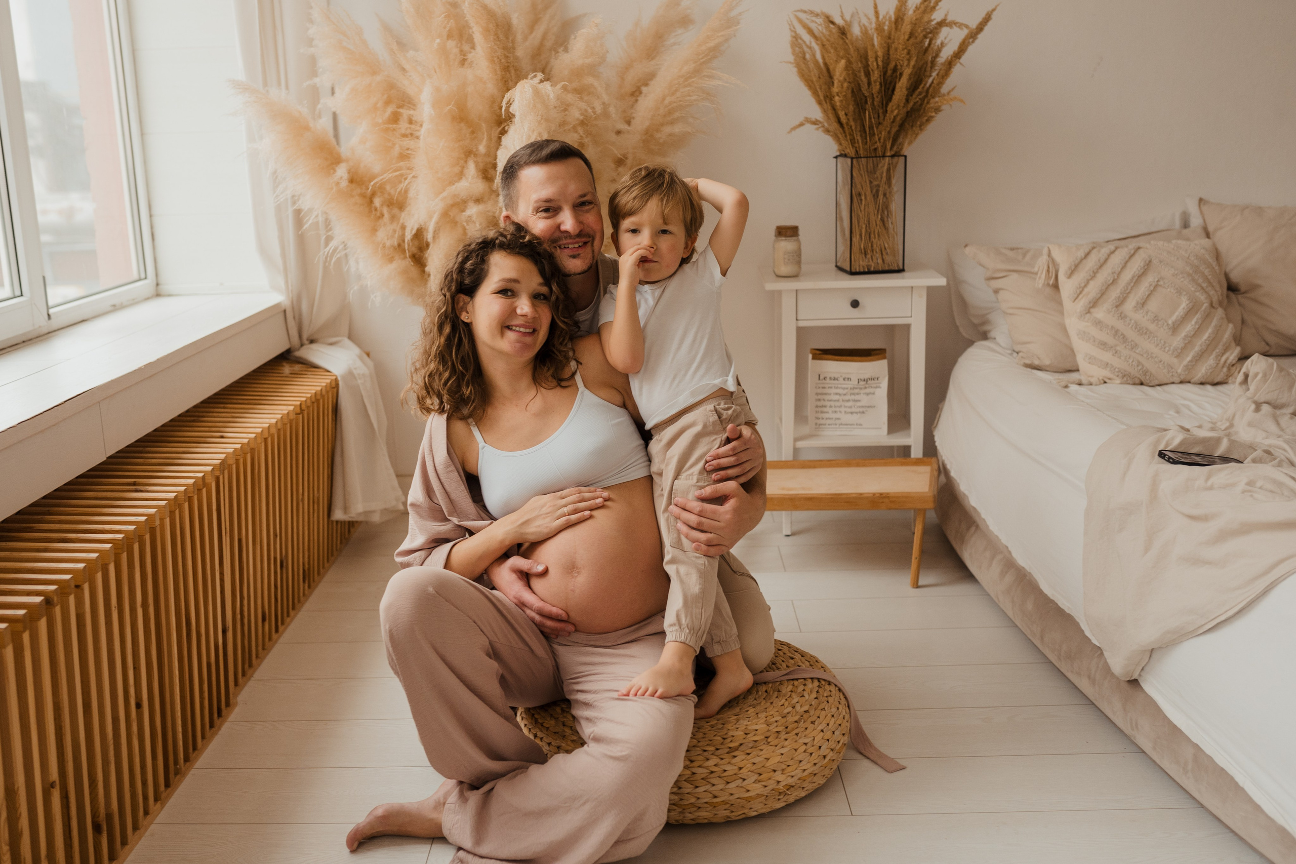 Семейная фотосессия в студии в Москве, семейный фотограф Анна Полушина. Свадебный фотограф в Москве Анна Полушина