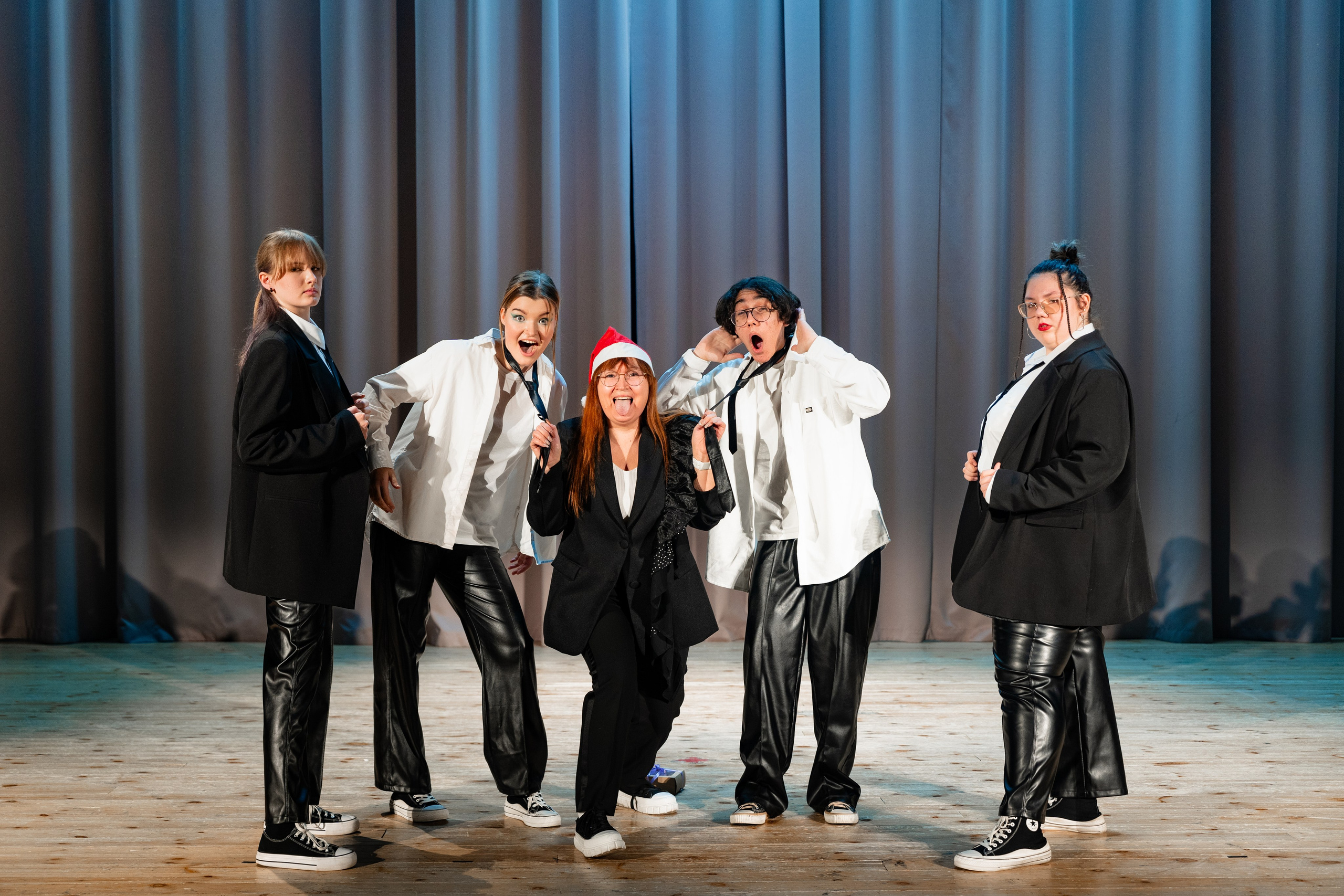 Концерт ДК Буривестник. Фотограф Никита Комаров