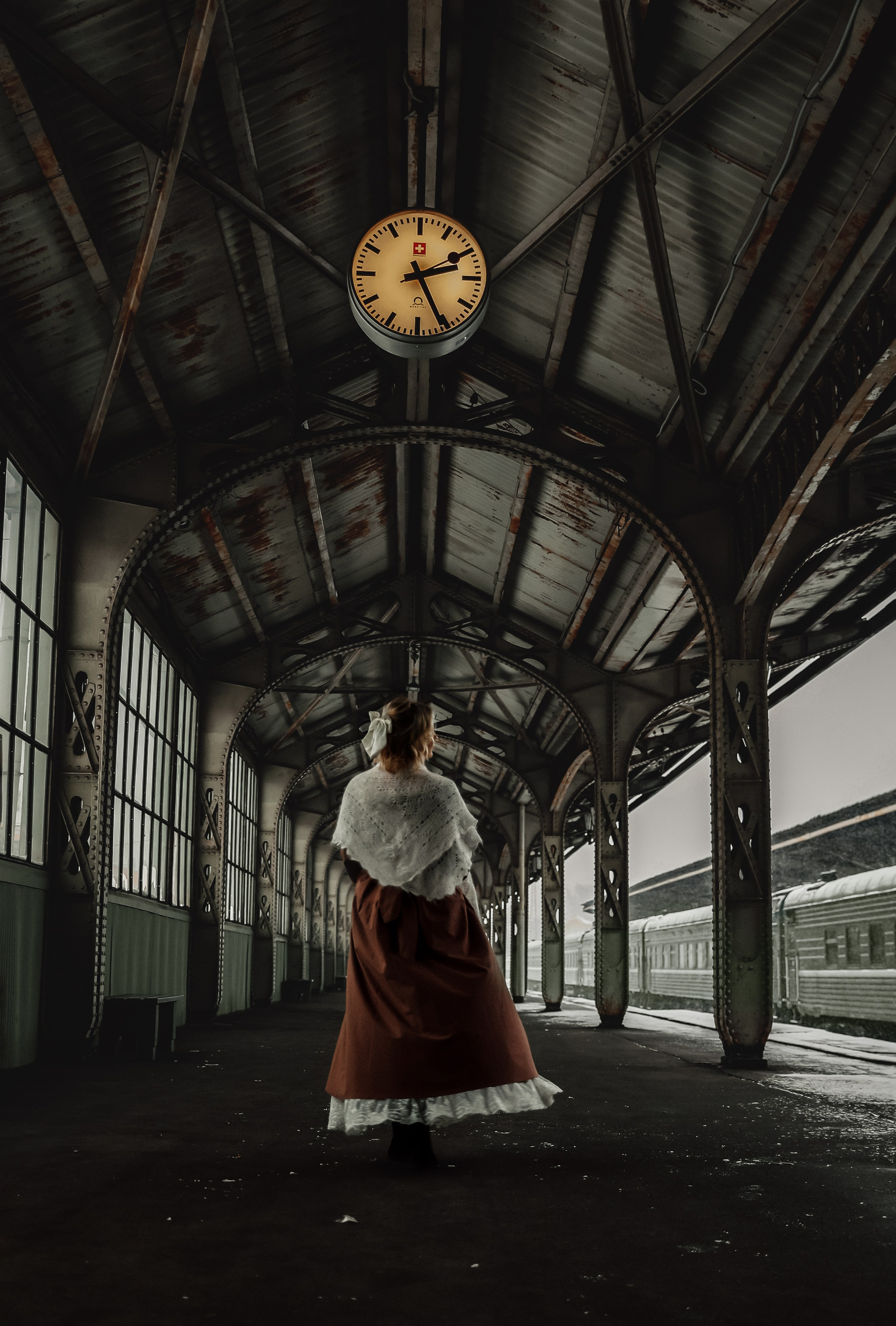 Ретро съемка на Витебском вокзале. Фотограф — Татьяна Кириллова, г. Санкт-Петербург