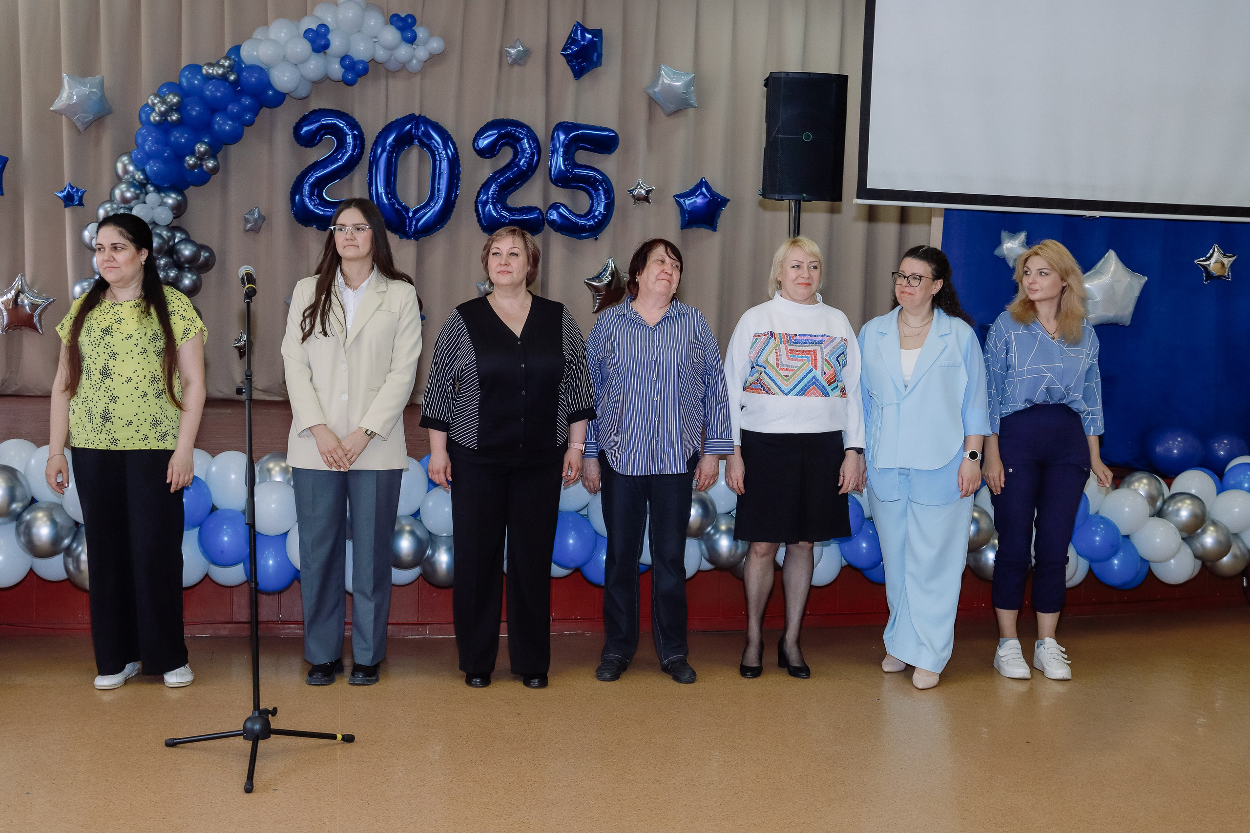 Последний звонок 9 кл № 26. Фотограф Юлия Мальцева