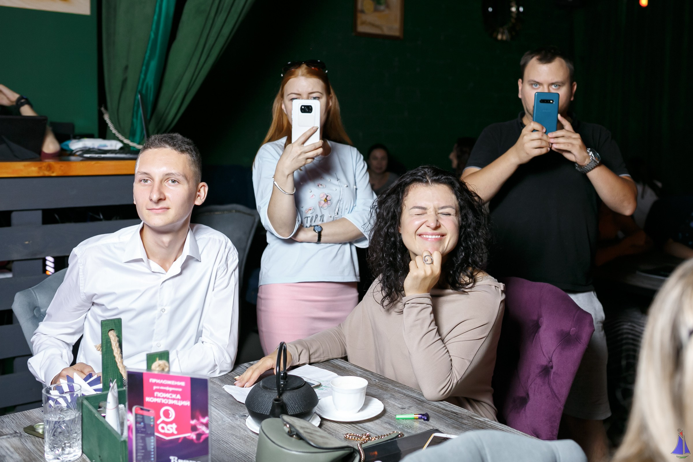 Караоке бар Bravo. Фотограф в Воронеже Иван Самодуров