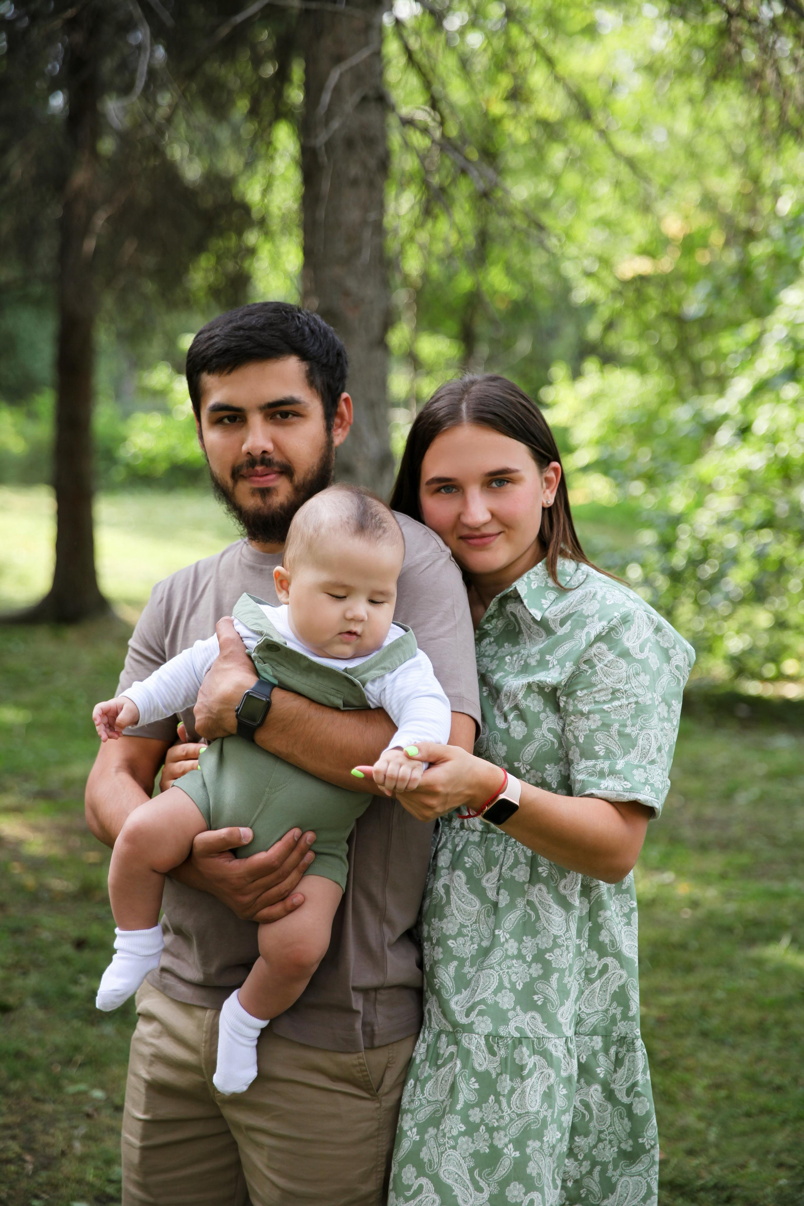 Саид, Анна и Амир. Семейный фотограф в Екатеринбурге и Красноуфимске Евгения Лягаева