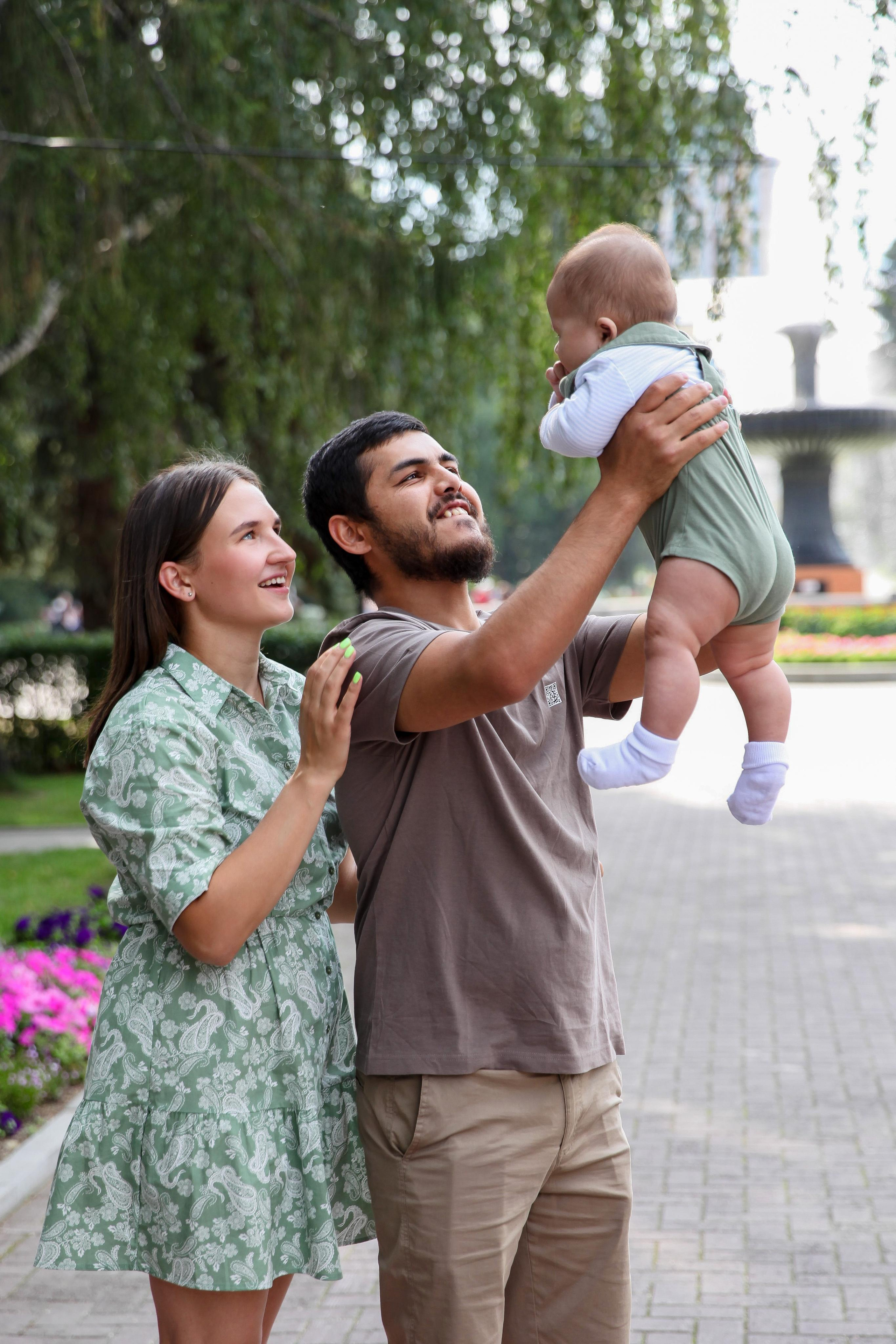 Саид, Анна и Амир. Семейный фотограф в Екатеринбурге и Красноуфимске Евгения Лягаева