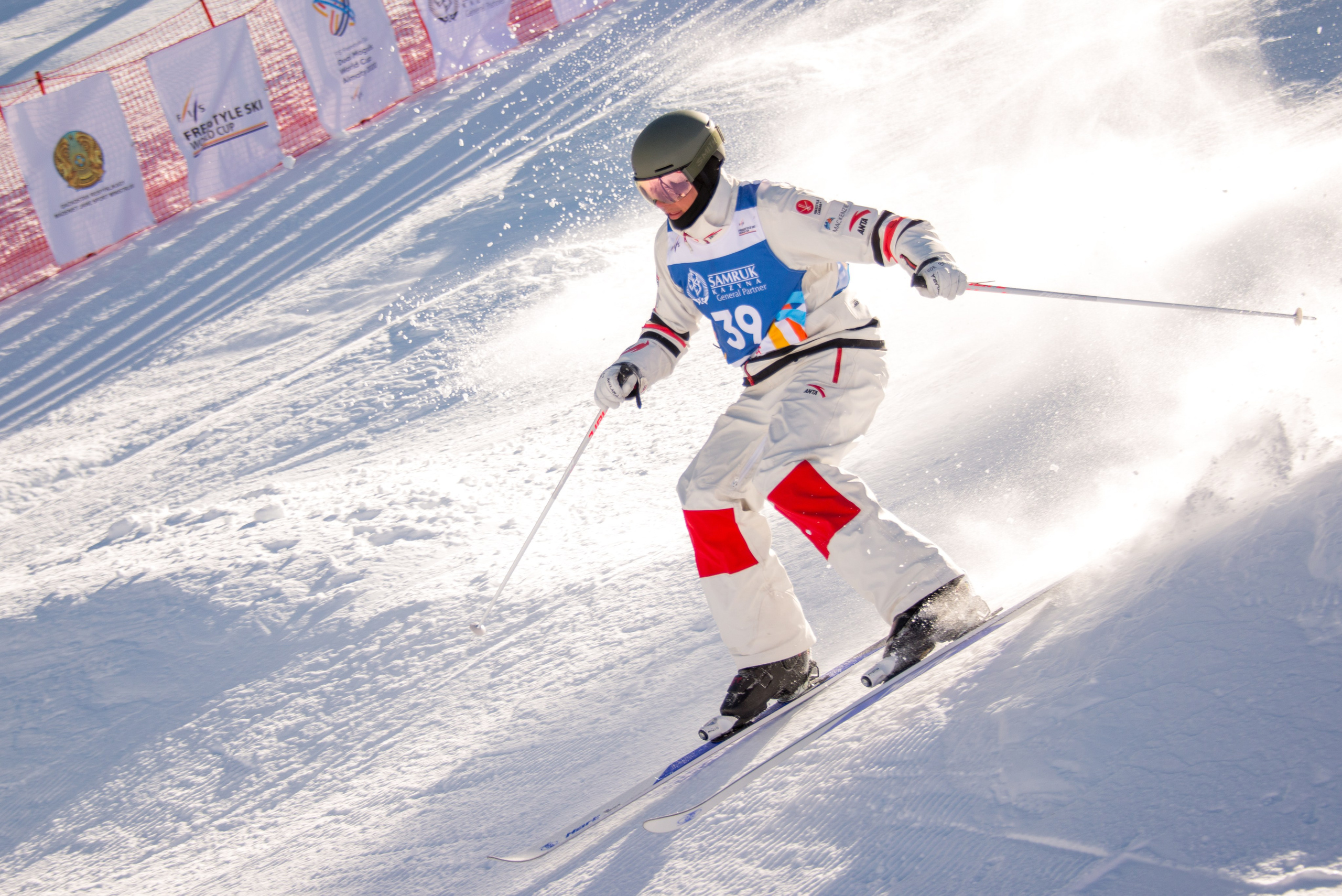 Могул. Фотосъёмка. Фотограф Сергей Авдеев-семейный и детский фотограф в Алматы