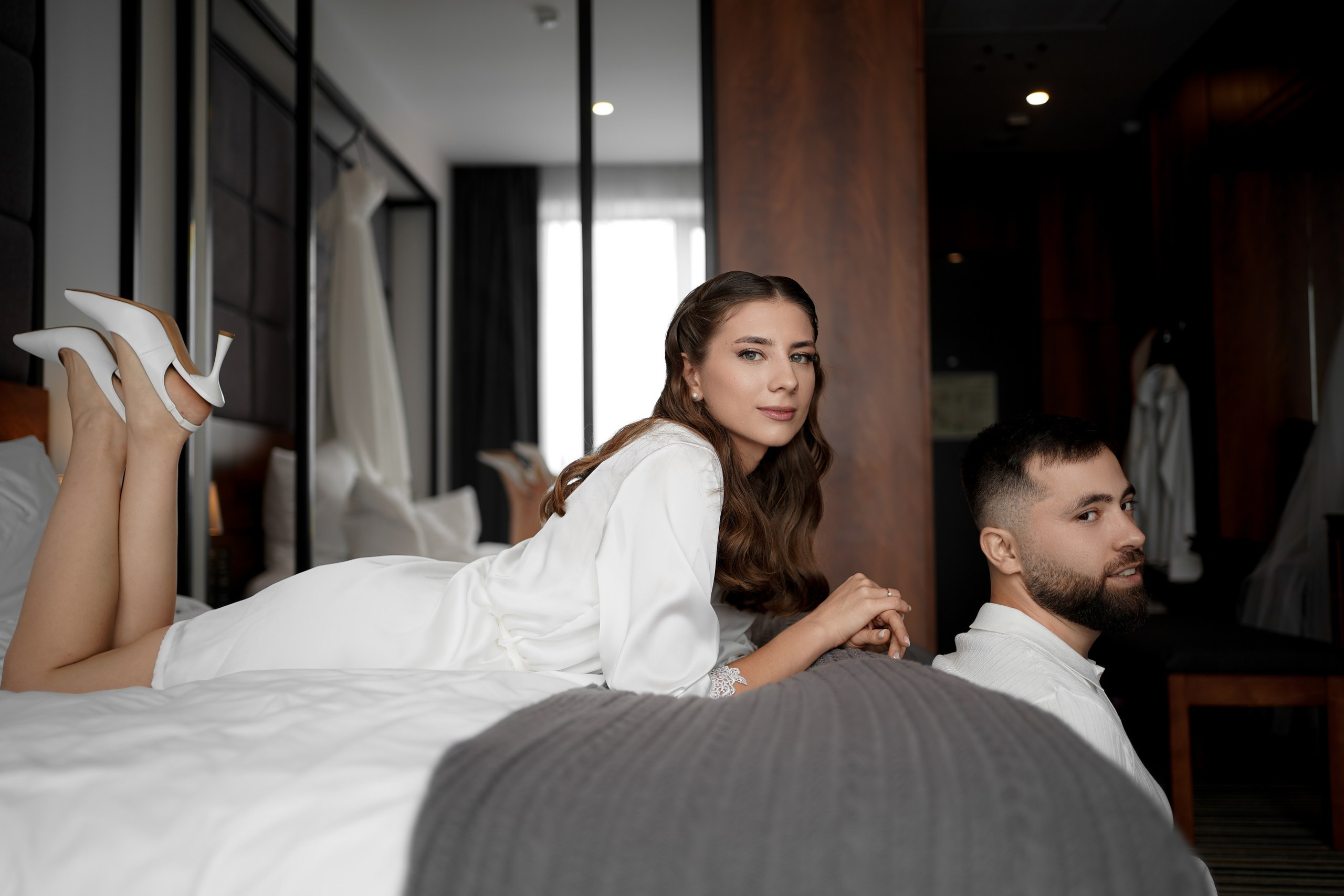 Виктория и Тарон в отеле Арка. Свадебный фотограф Ростов-на-Дону. Свадебный фотограф в Ростове-на-Дону. Таинство Крещения и Венчания, семейные фотосессии. Алёна Чёботова