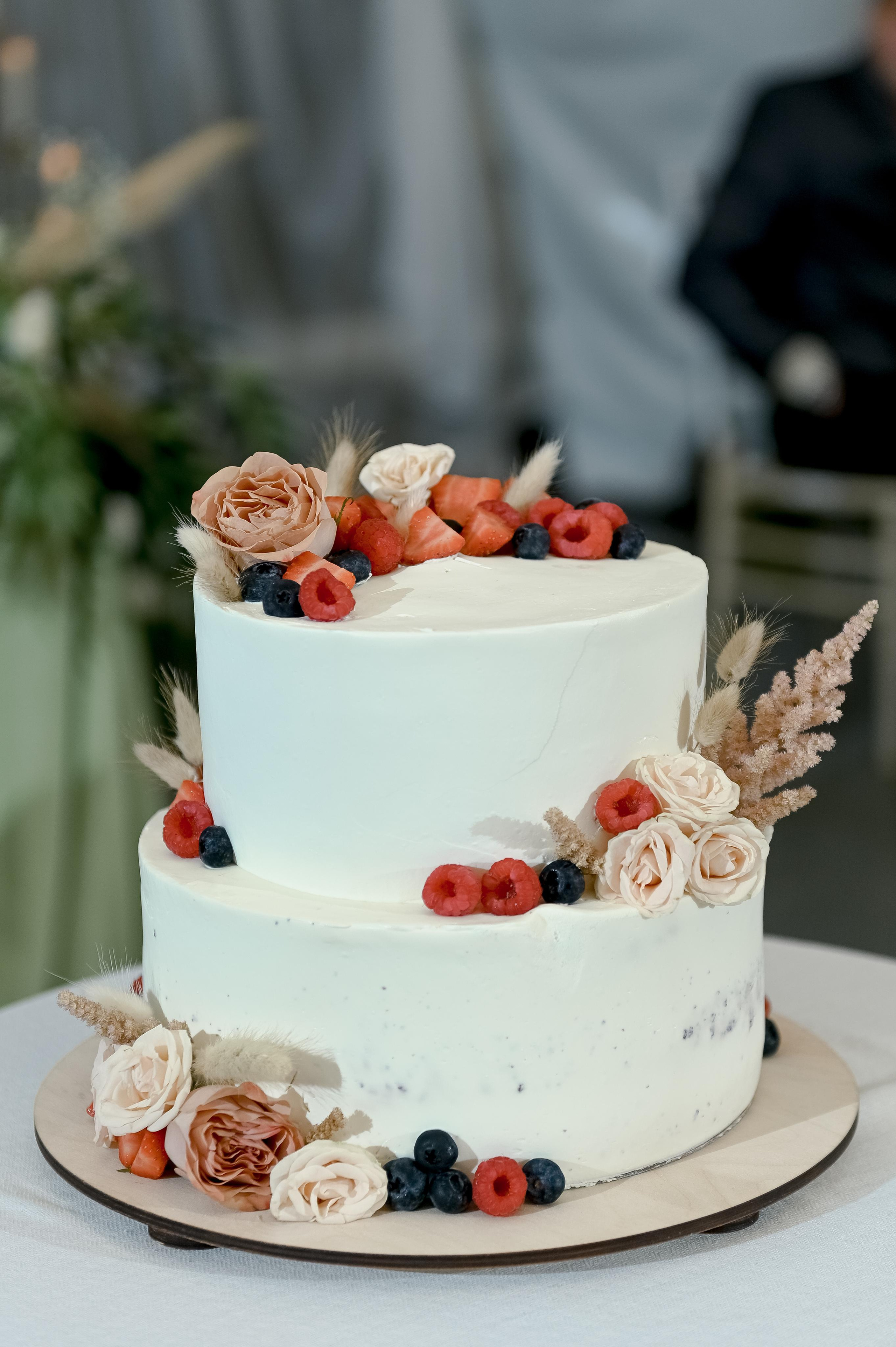 Ира и Юра. Площадка: Оленьи Пруды. Свадебный и семейный фотограф Ангелина Нусина