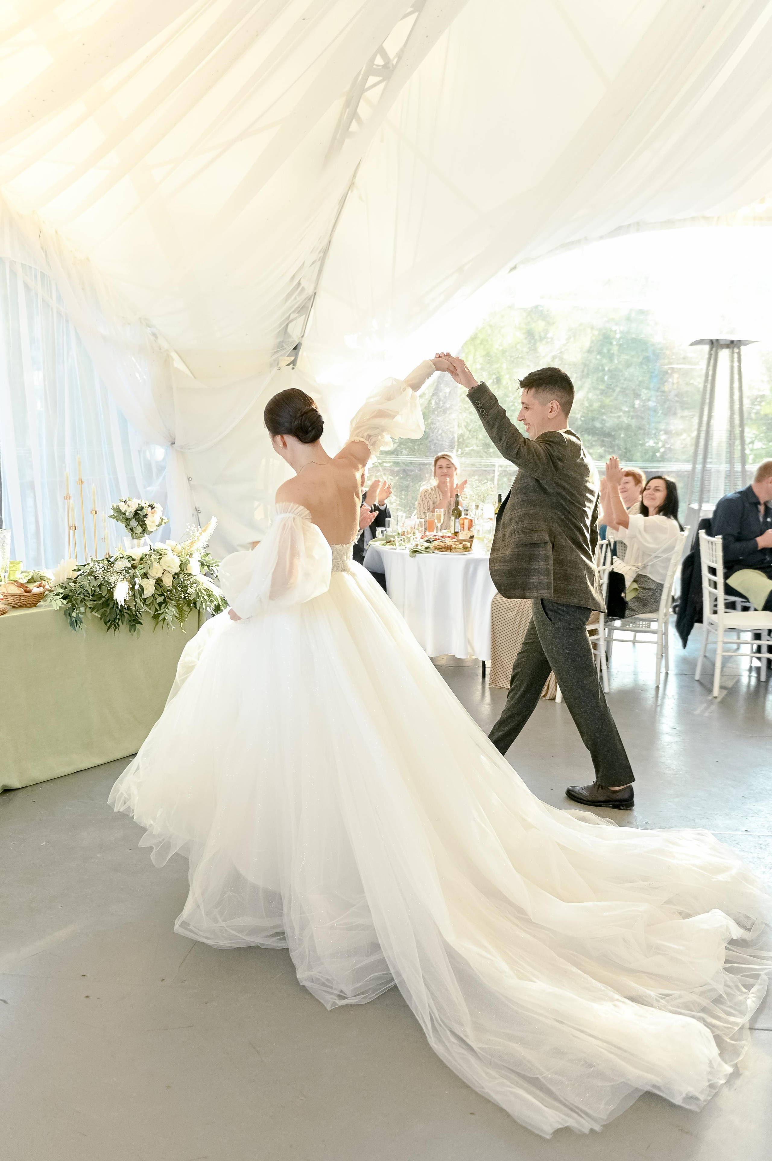 Ира и Юра. Площадка: Оленьи Пруды. Свадебный и семейный фотограф Ангелина Нусина