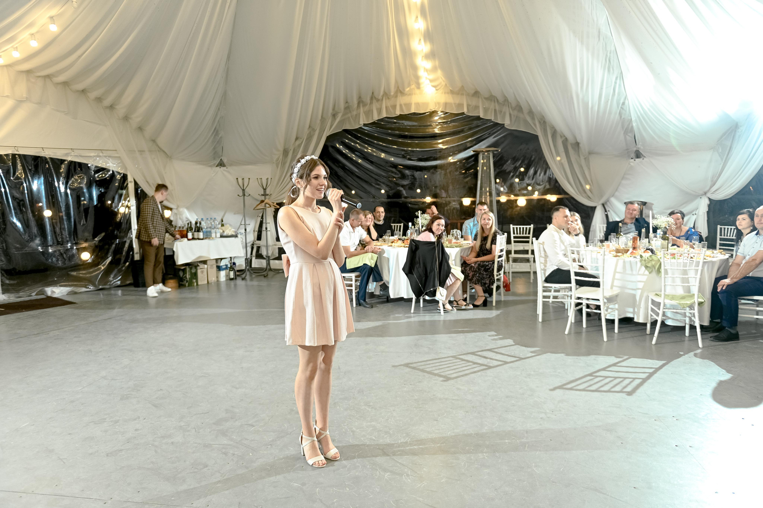 Ира и Юра. Площадка: Оленьи Пруды. Свадебный и семейный фотограф Ангелина Нусина