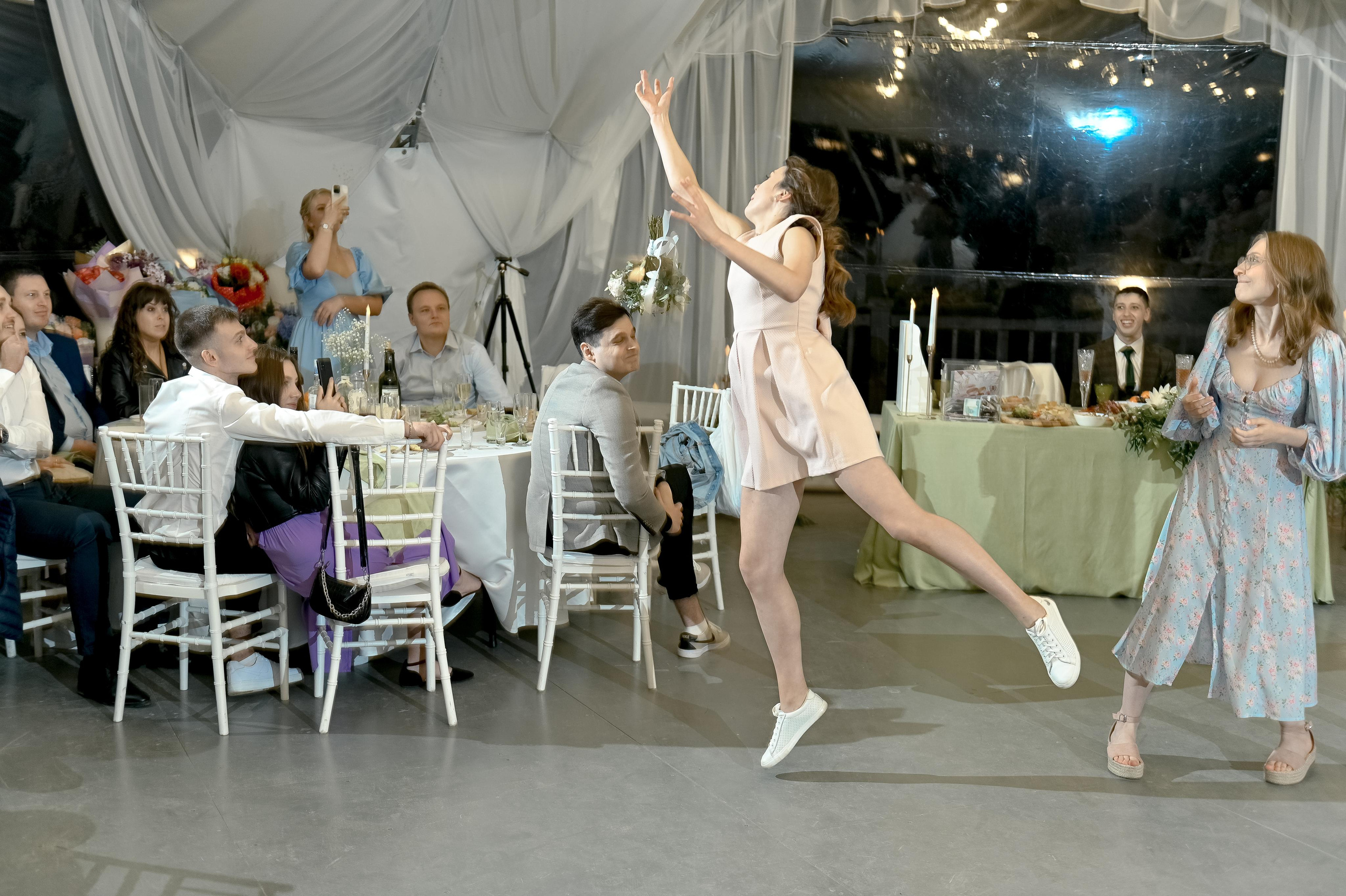 Ира и Юра. Площадка: Оленьи Пруды. Свадебный и семейный фотограф Ангелина Нусина