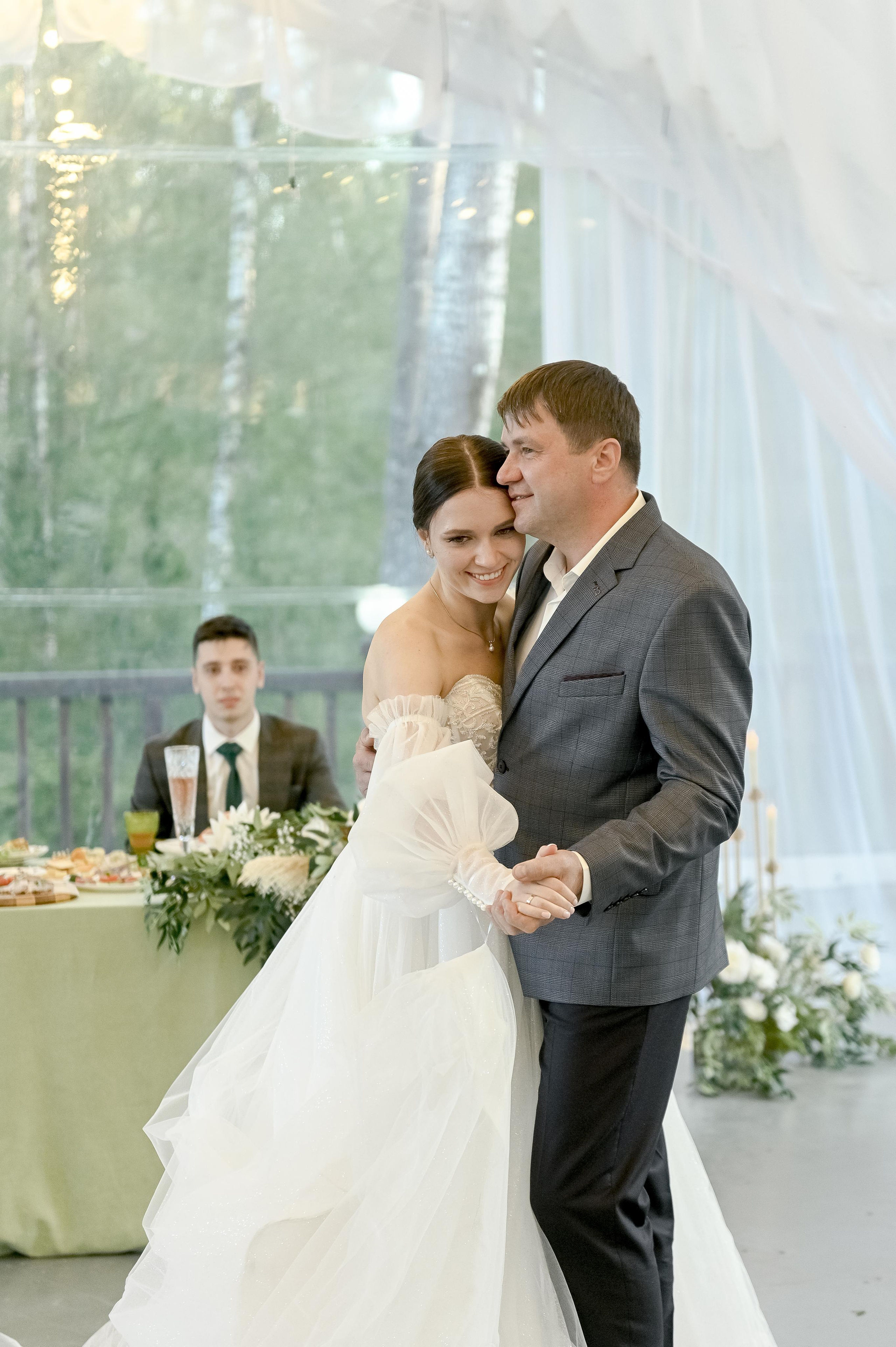 Ира и Юра. Площадка: Оленьи Пруды. Свадебный и семейный фотограф Ангелина Нусина