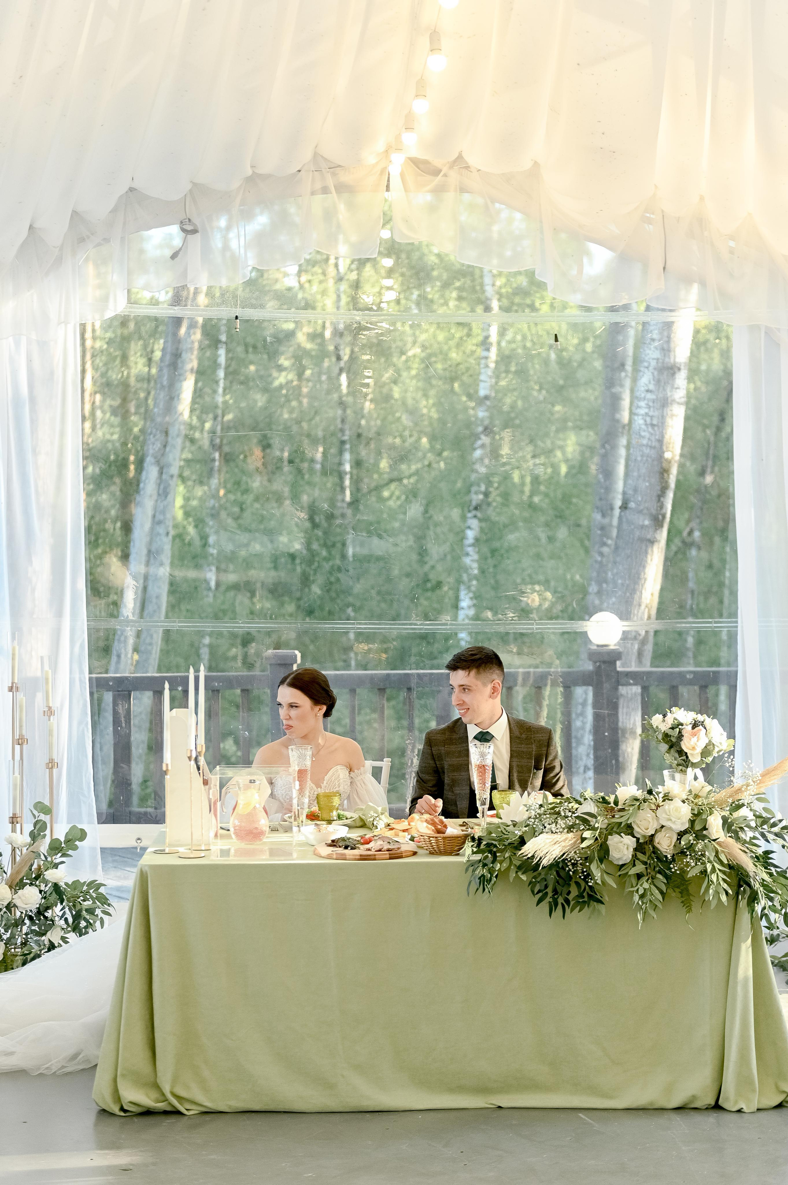 Ира и Юра. Площадка: Оленьи Пруды. Свадебный и семейный фотограф Ангелина Нусина